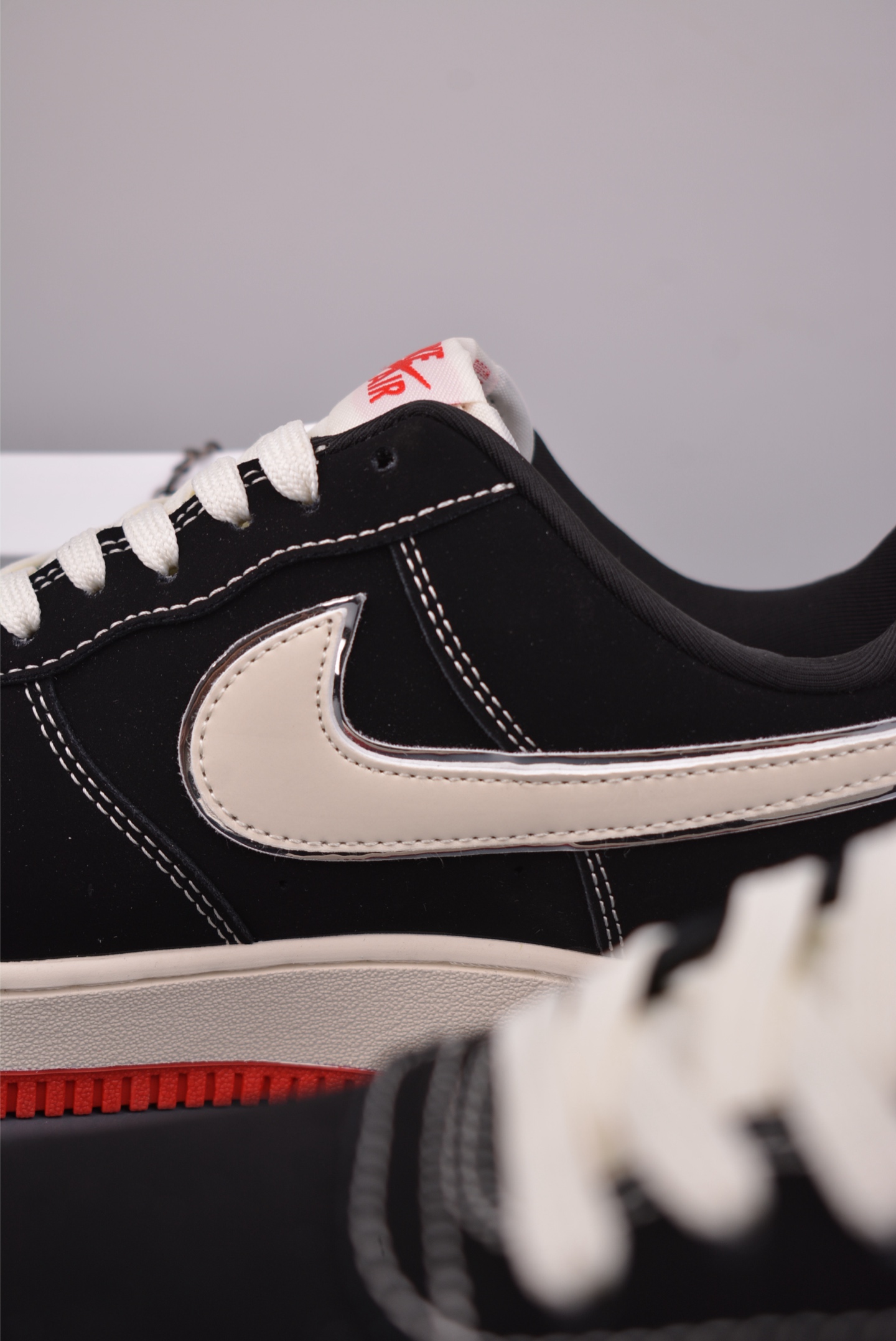 260 Nike Air Force 1 Low 黑红 DF0188-118