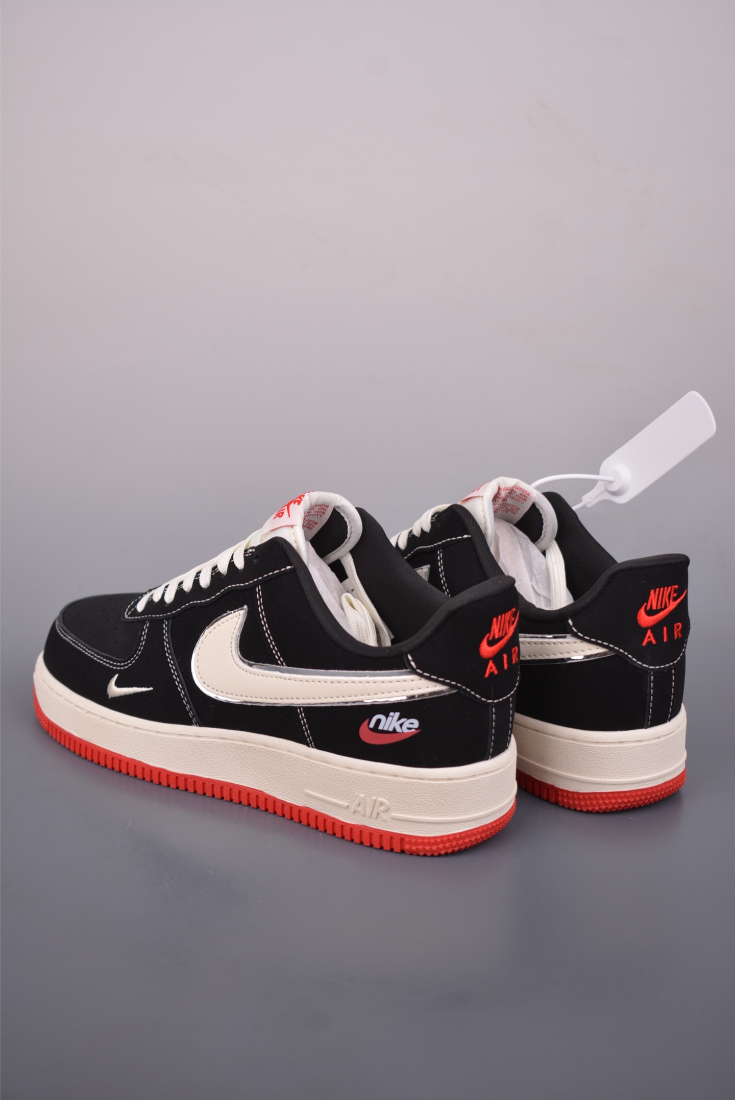 260 Nike Air Force 1 Low 黑红 DF0188-118