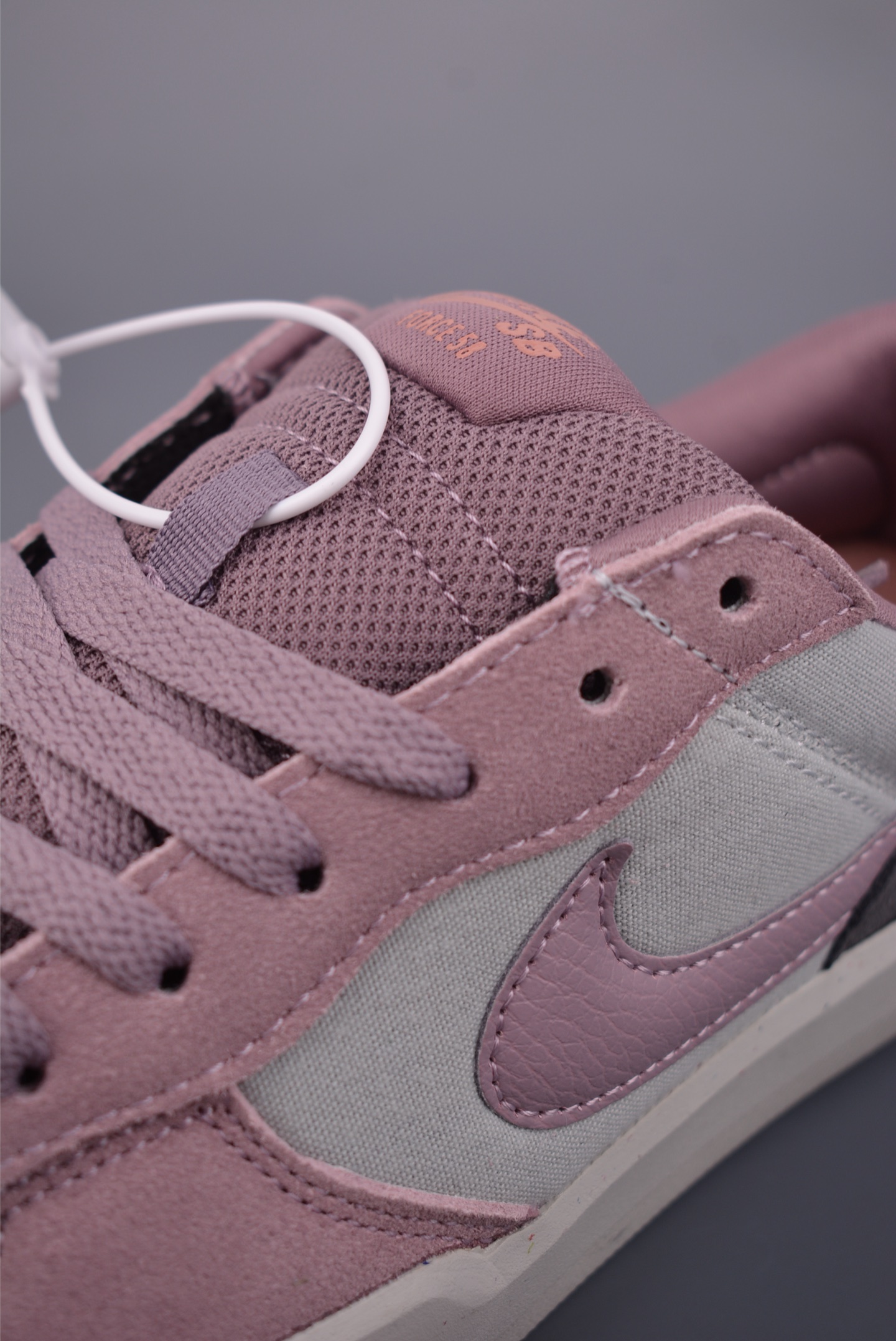 160 耐克Nike SB Force 58 硫化杯底 传统篮球风格 DV5477-010