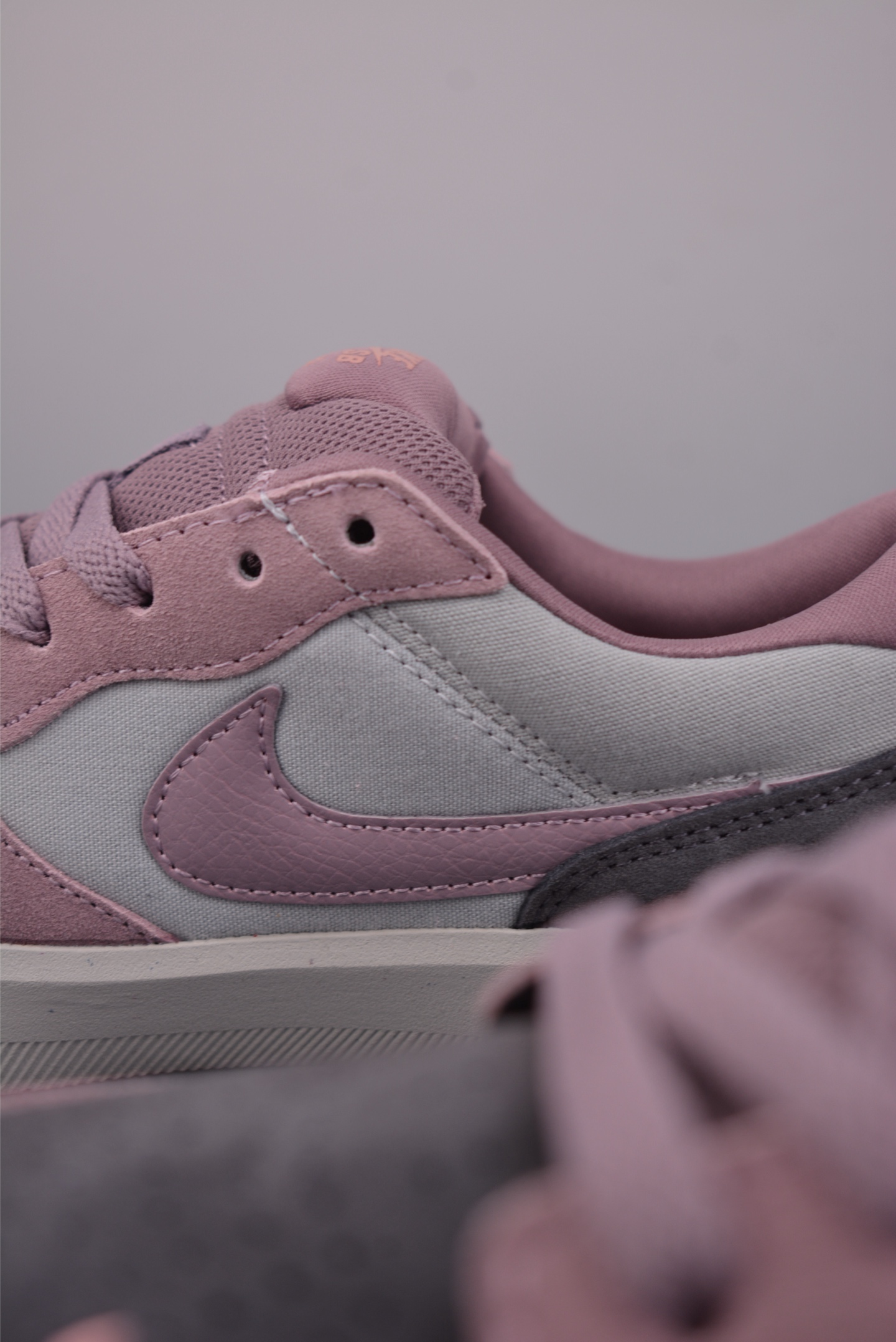 160 耐克Nike SB Force 58 硫化杯底 传统篮球风格 DV5477-010