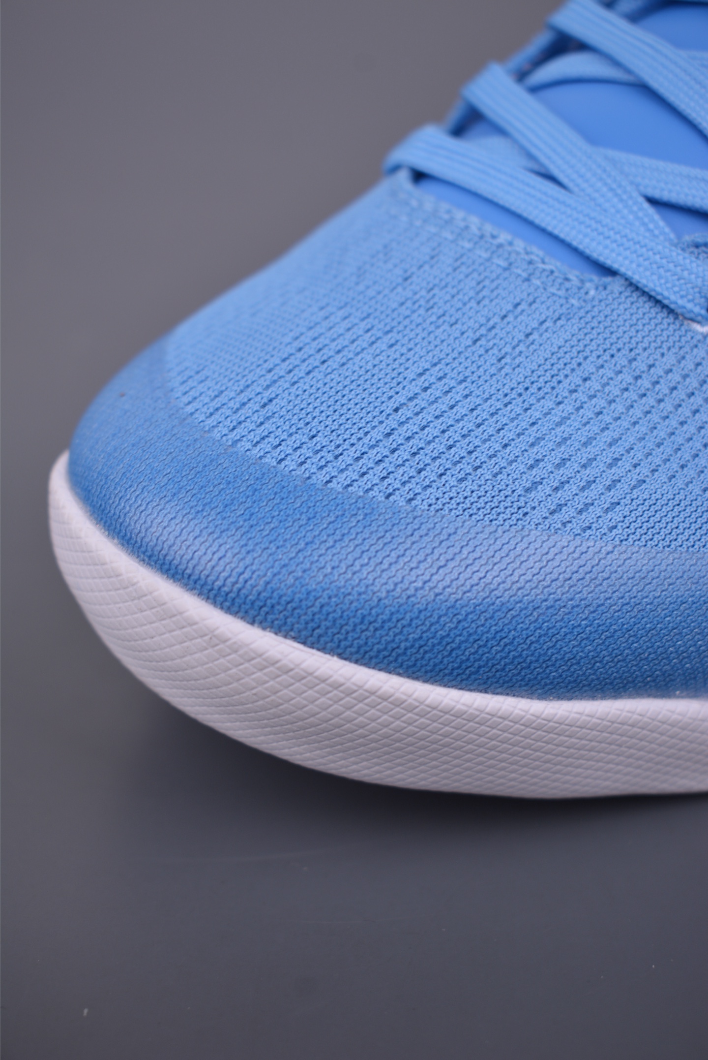 260 致敬Kobi 情怀满满 BOSS版本 NIKE KOBE 8 SYSTEM 科比八代 内置元年缓震气垫 HM6469-401