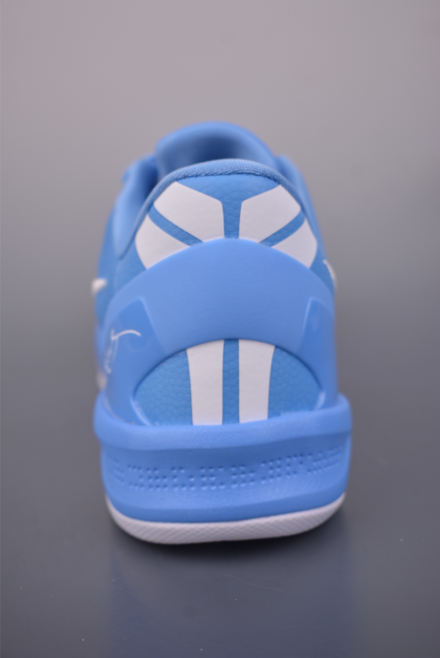 260 致敬Kobi 情怀满满 BOSS版本 NIKE KOBE 8 SYSTEM 科比八代 内置元年缓震气垫 HM6469-401