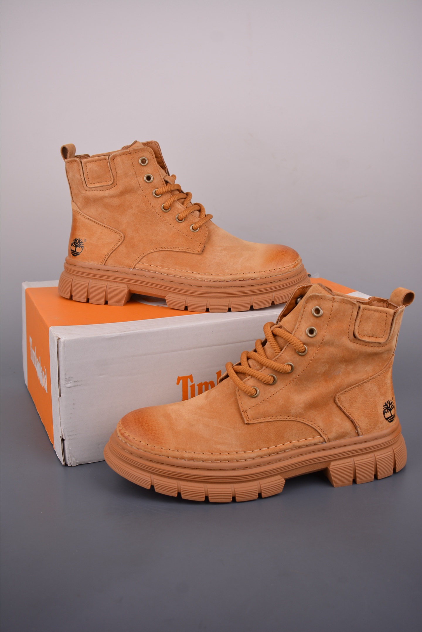 220 Timberland添柏岚/天伯伦 经典款 25ss新款中帮 TB99879