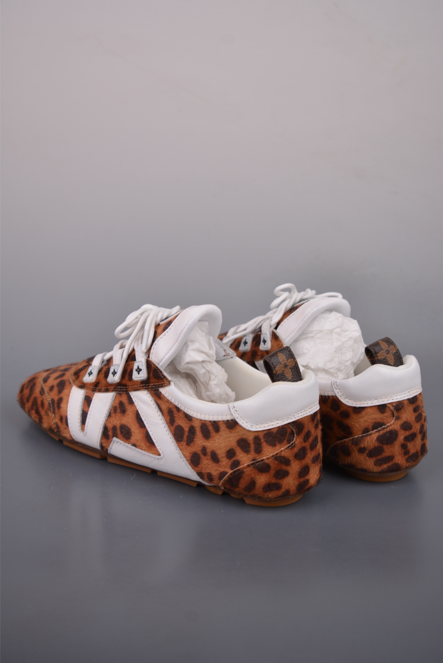 200 LOUIS VUITTSneaKerina 德训鞋 芭蕾舞鞋