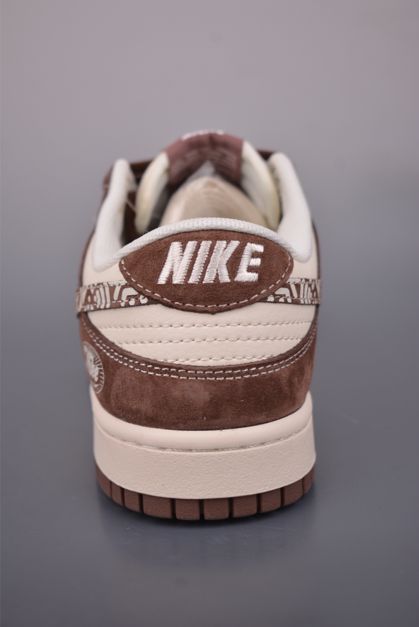 280 Nike SB Dunk Low 摩卡联名 XD1588-240