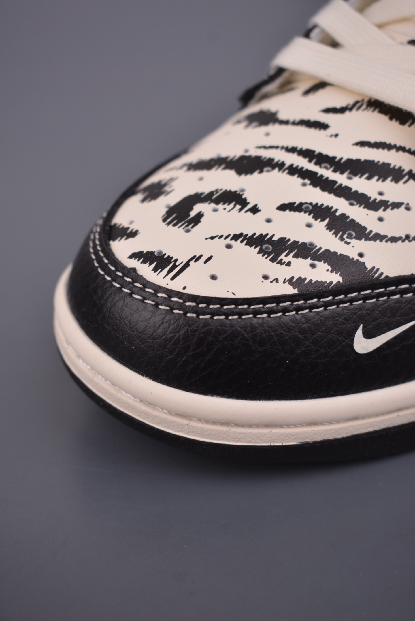 280 Nike SB Dunk Low 北面联名 QW5836-028