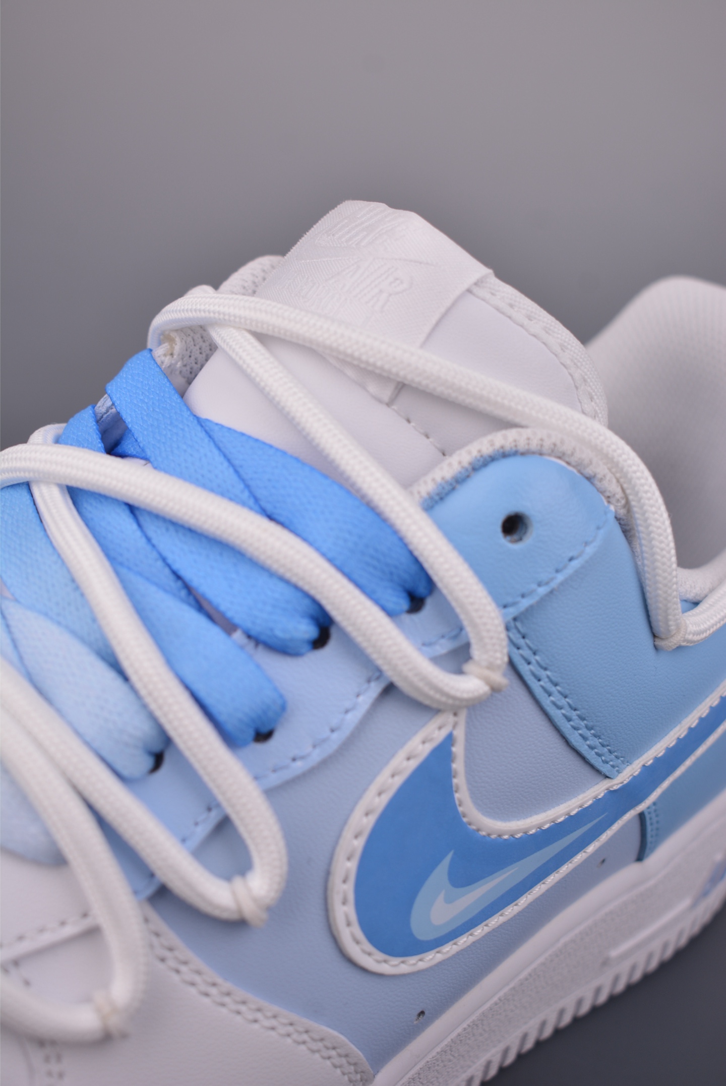 260 Nike Air Force 1 Low 天蓝白 解构绑带 CD2288-951