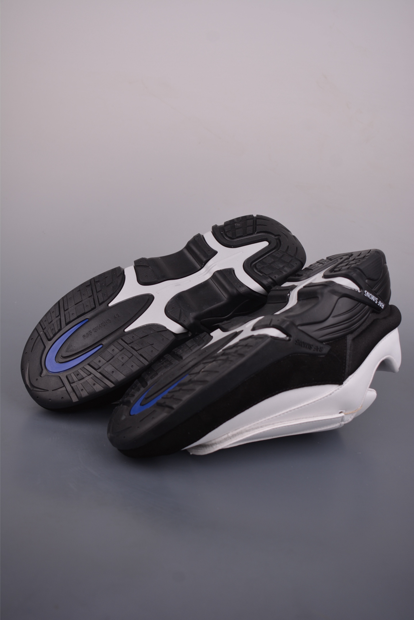 260 外贸爆款 RAF SIMONS Antei 先锋潮流 复古低帮休闲鞋 HR740001L