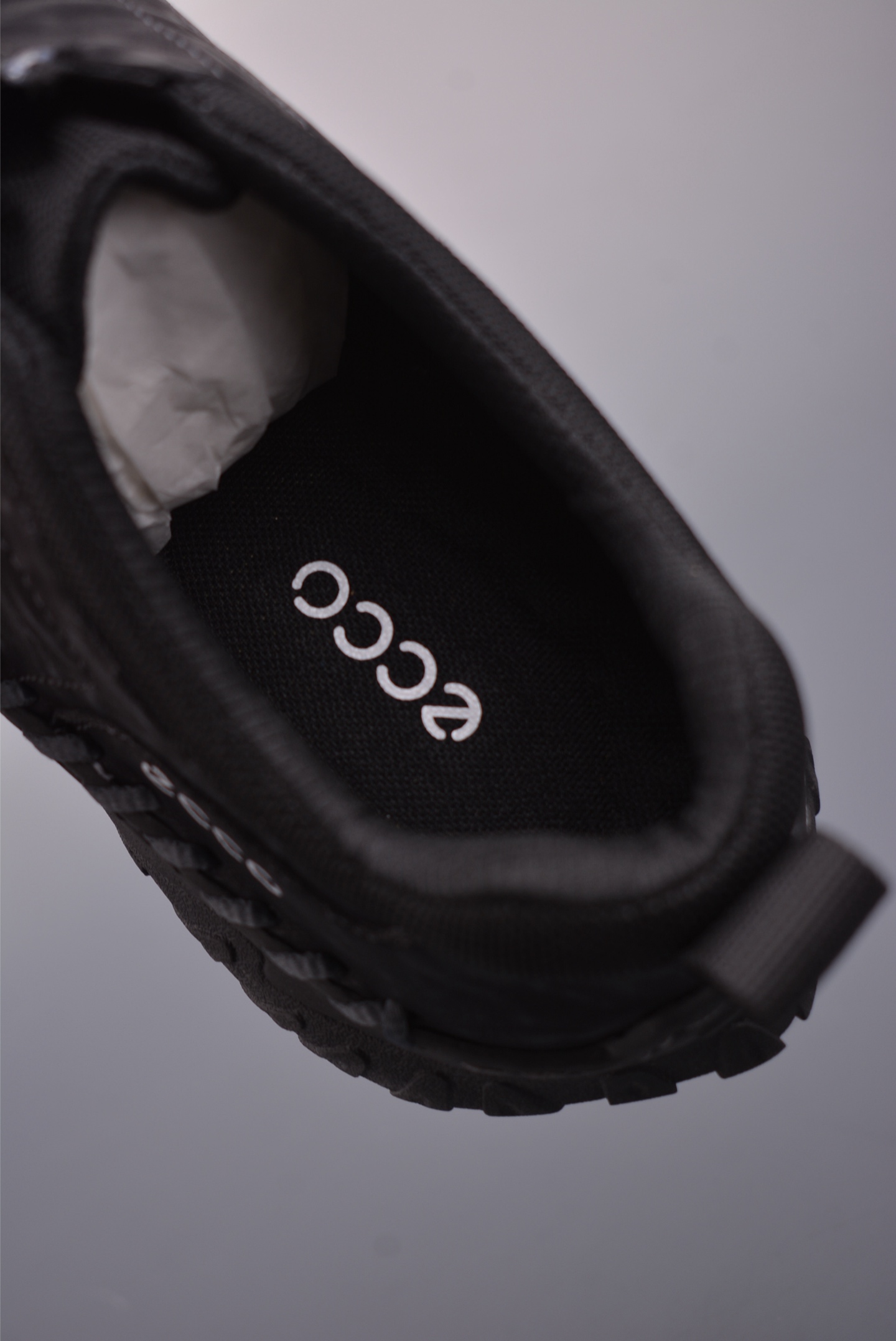 220 ECCO爱步跑步鞋百搭舒适 秋冬新款厚底休闲运动鞋男鞋 889988