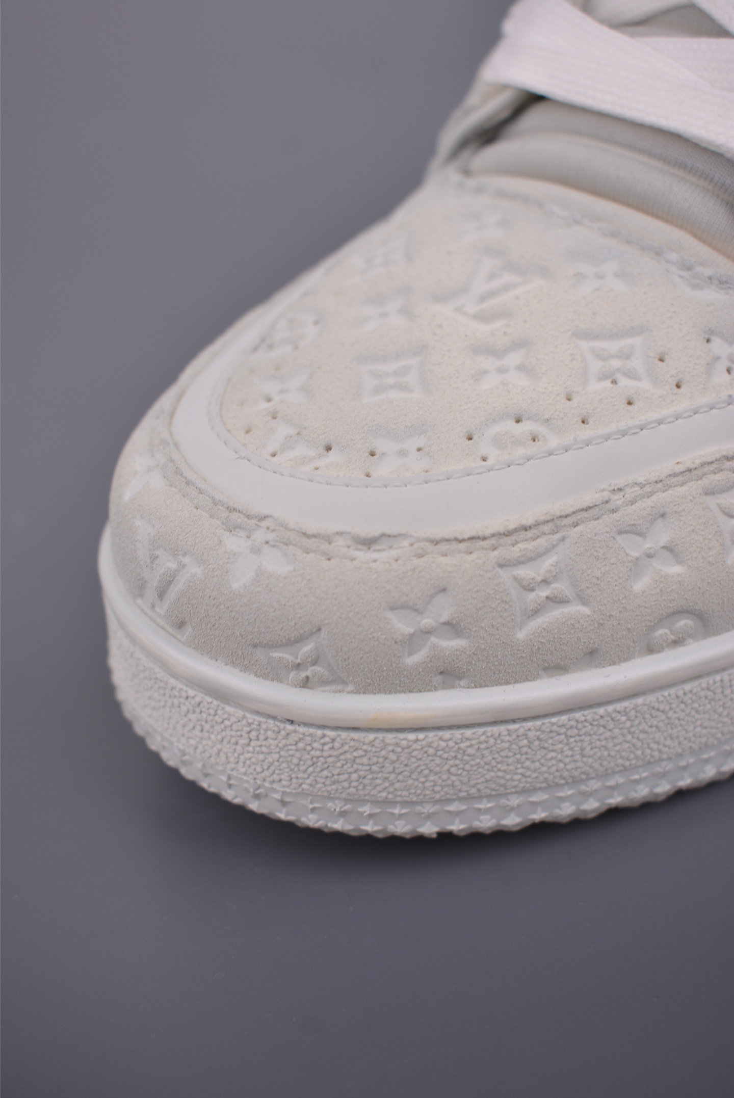 550 Tyler x Louis Vuitt水洗板鞋系列 路易威登 LV Trainer 联名款 低帮休闲板鞋