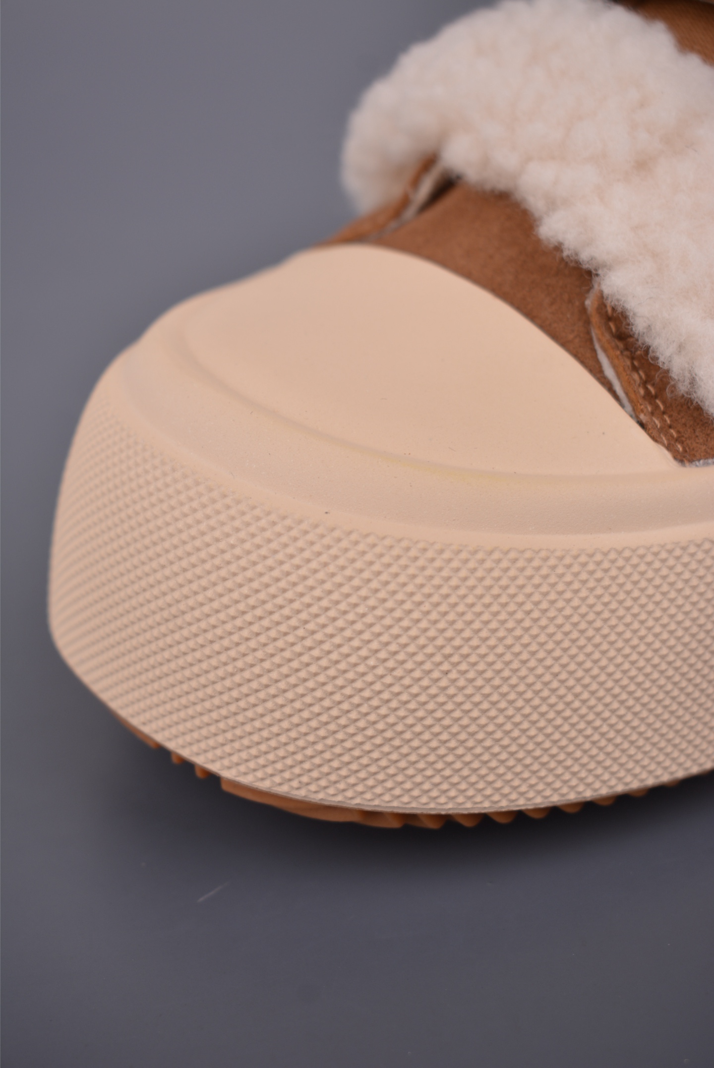 220 GG-CC GG-CC Chunky Low 厚底增高运动老爹鞋 G23Y6905