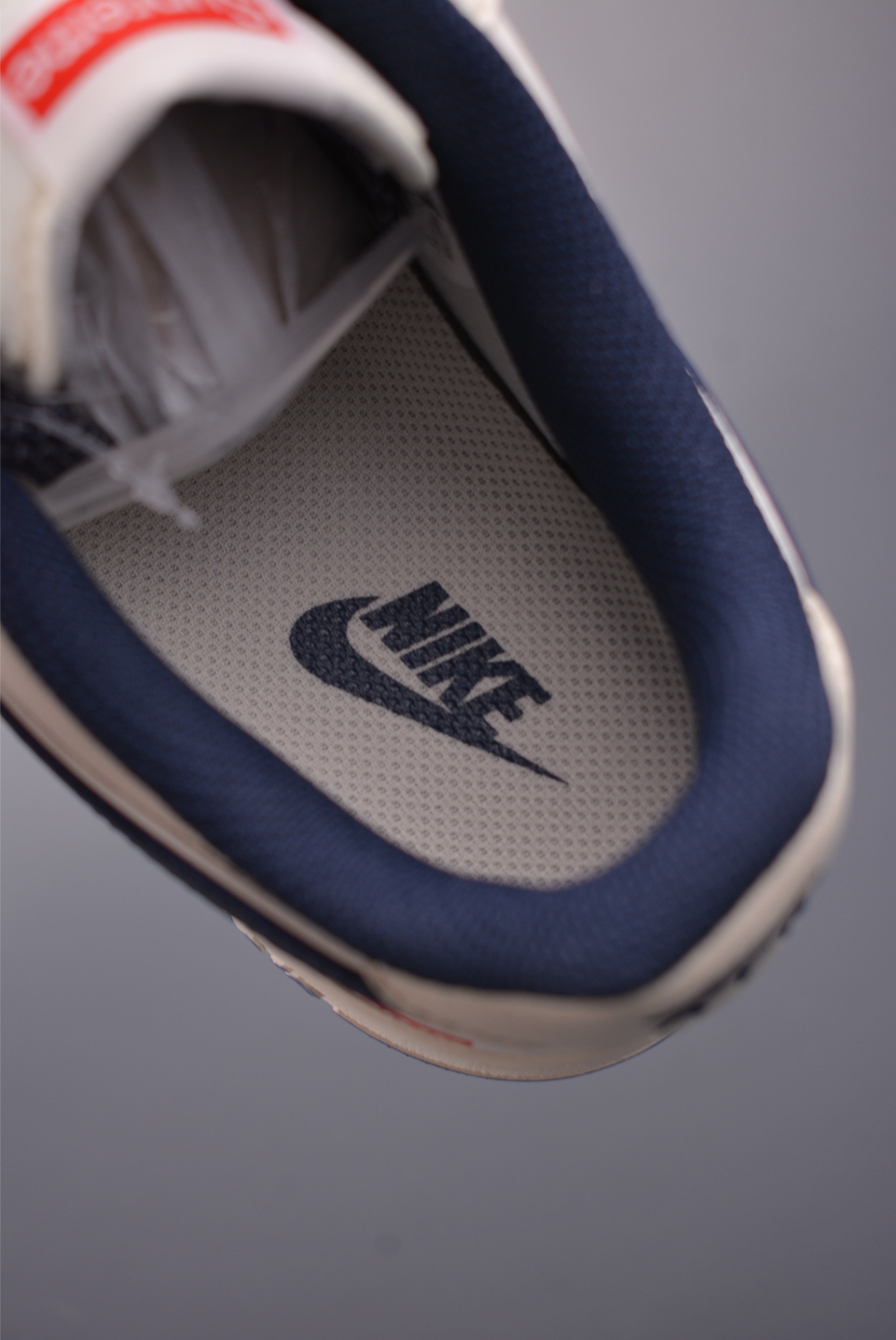 Nike Air Force 1 Low Supreme联名 JP8028-061