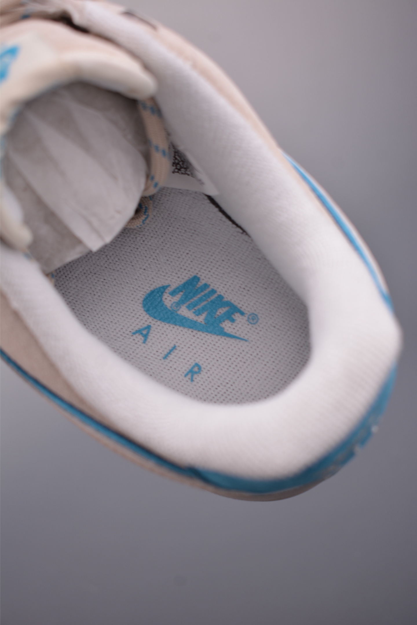 200 Nike Air Force 1 Low 翻毛皮灰蓝 DY9867-109