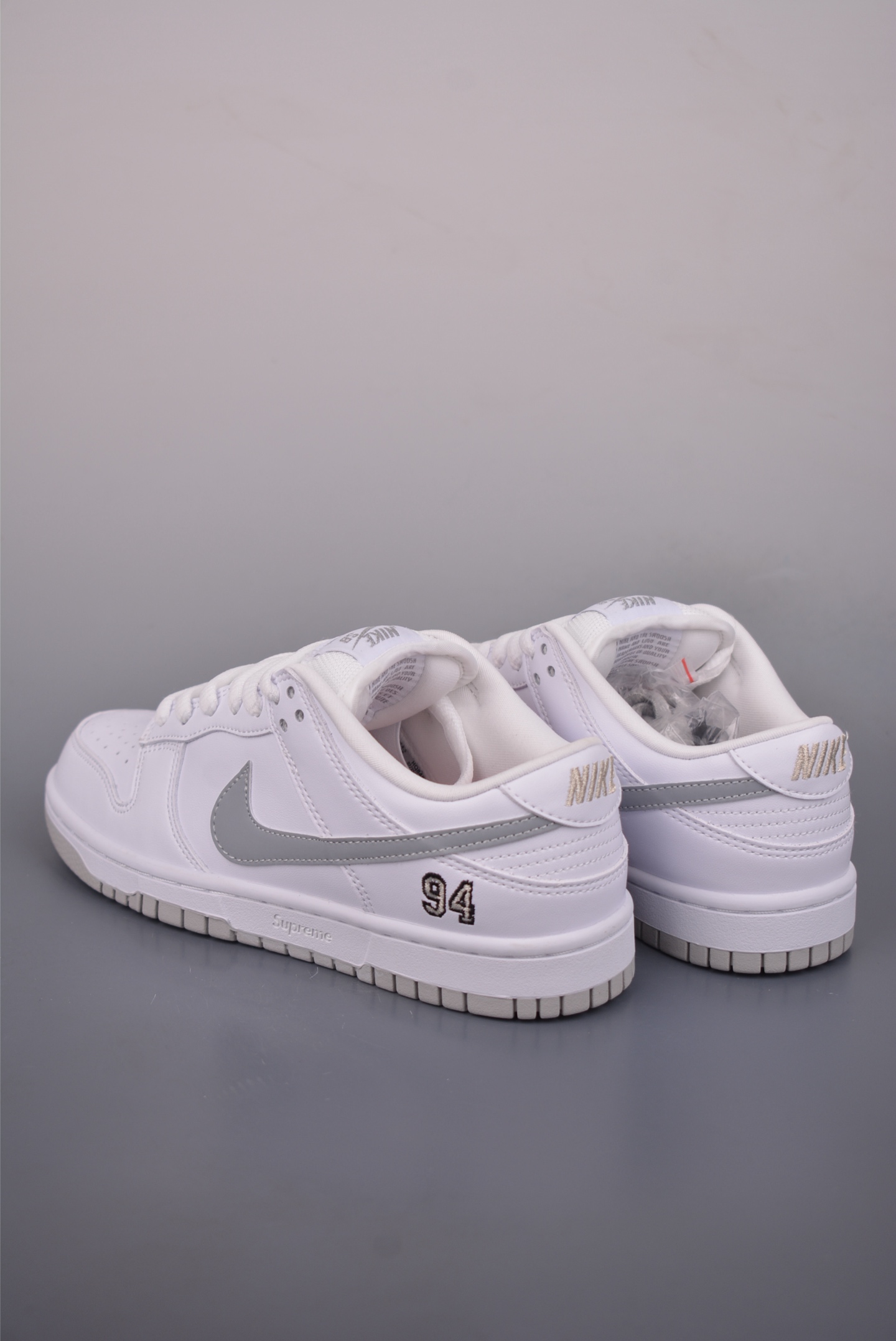 200 Nike SB Dunk Low 纯原大厂出品 HQ8487-100