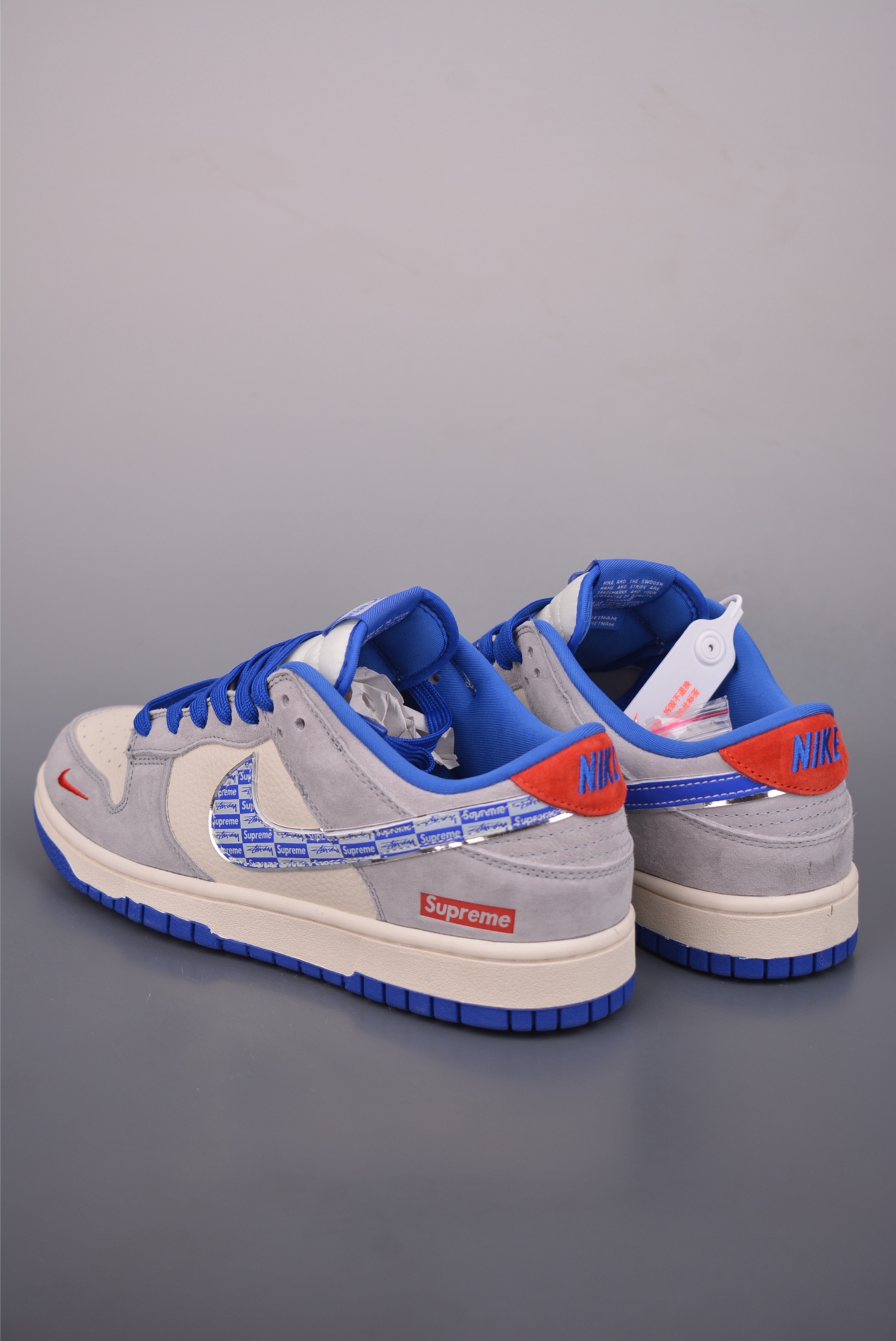280 Nike SB Dunk Low Supreme联名 DD1988-009