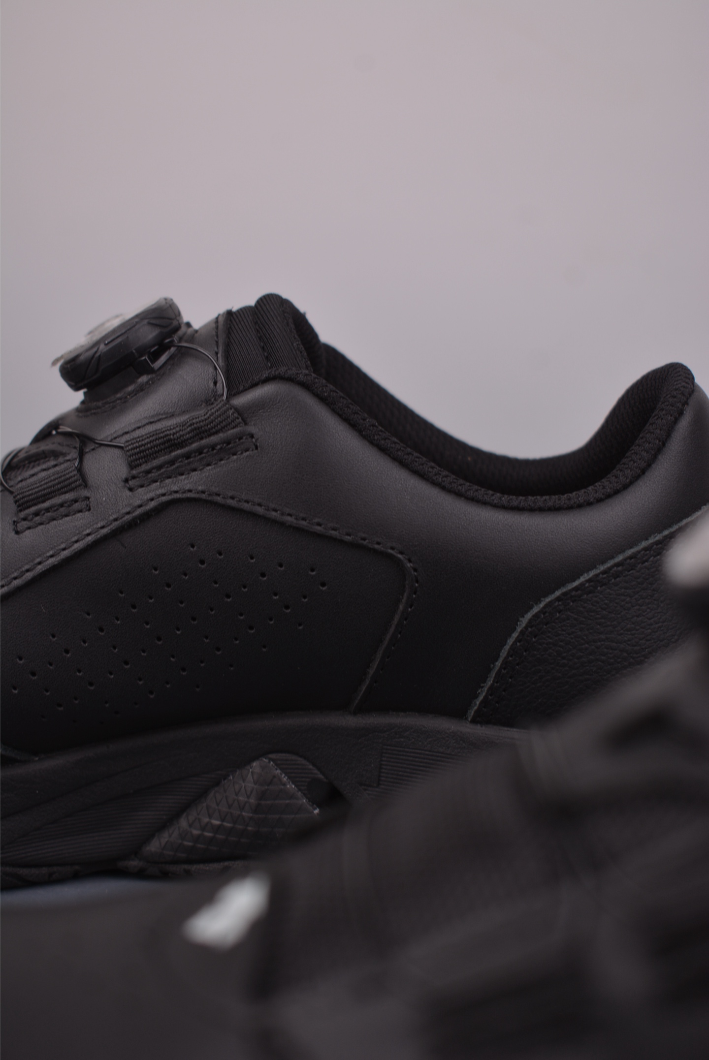 360 DESCENTE迪桑特 CIRCUIT LTR WIRE 2.0 D3331-RRN3B