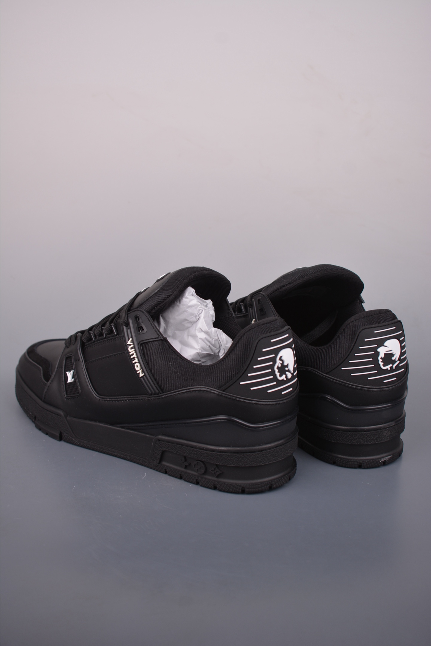 450 LOUIS VUITT路易威登 LV Trainer Nigo联名 FW25 牛皮革 1AJ128