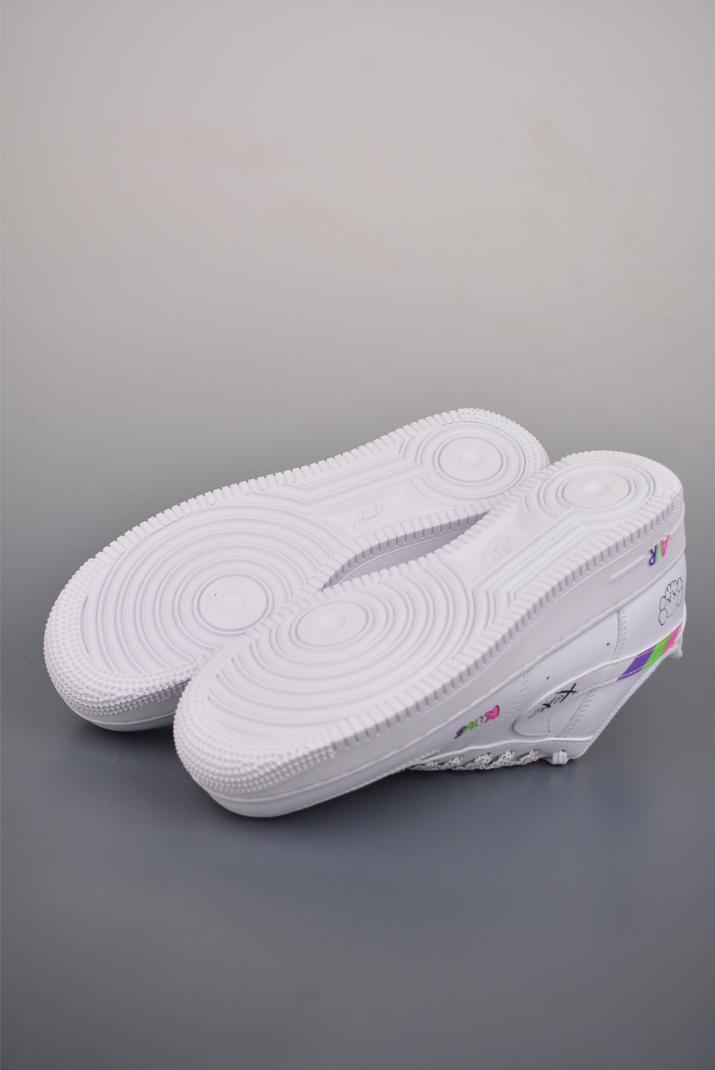 Nike Air Force 1 Low 暴力熊联名 XS1958-620-High Quatity Cheap Brand wholesale wholesaler seller Clothes Bags handbags Sneakers Top Fashion Clothing Shoes from China Factory Chinese suppliers best Quality Beautiful Price Nike Air Force 1 Low 暴力熊联名 XS1958-620