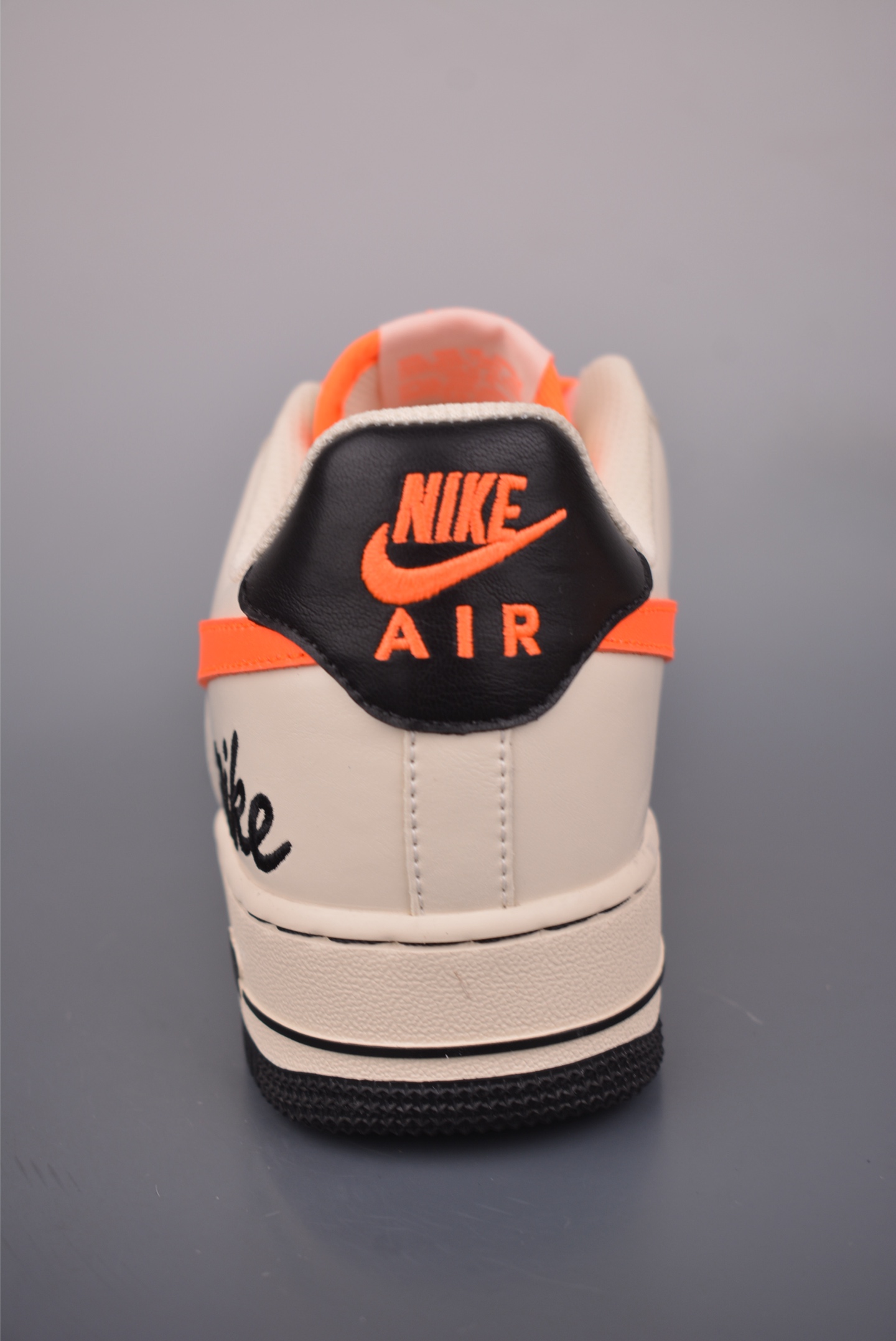 260 Nike Air Force 1 Low 黑橙联名 NH0601-582