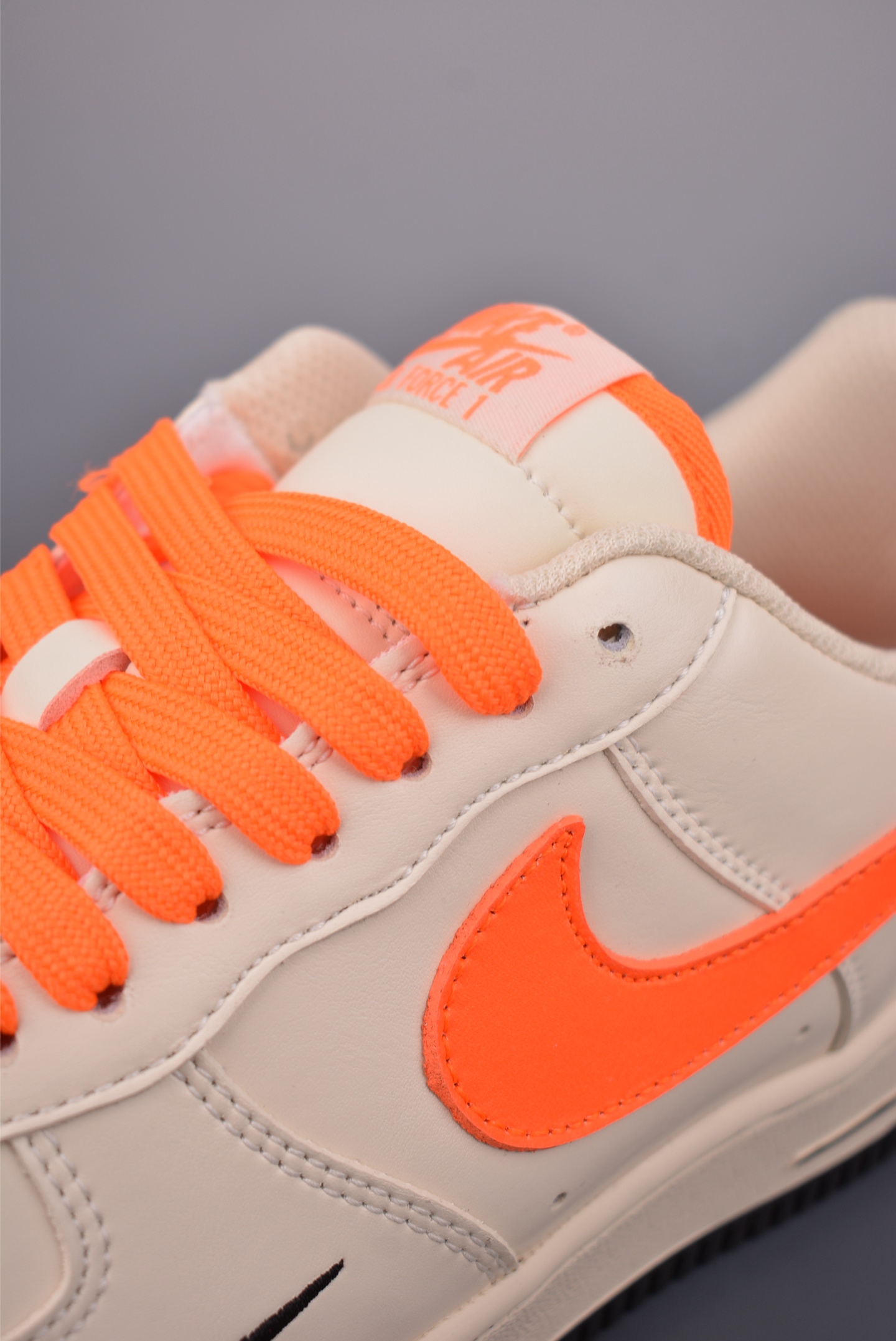 260 Nike Air Force 1 Low 黑橙联名 NH0601-582