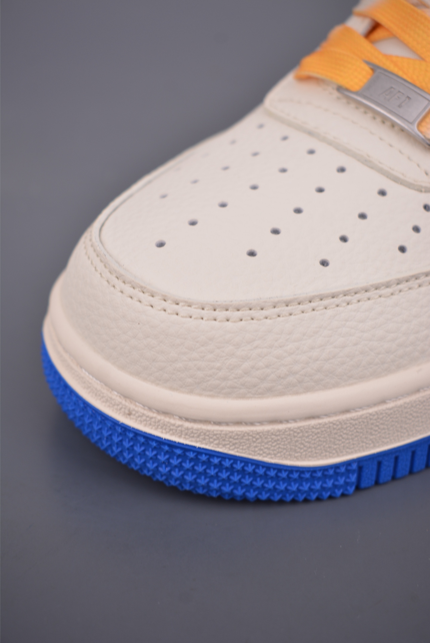 260 Nike Air Force 1 Low 湖人联名 QW5606-270