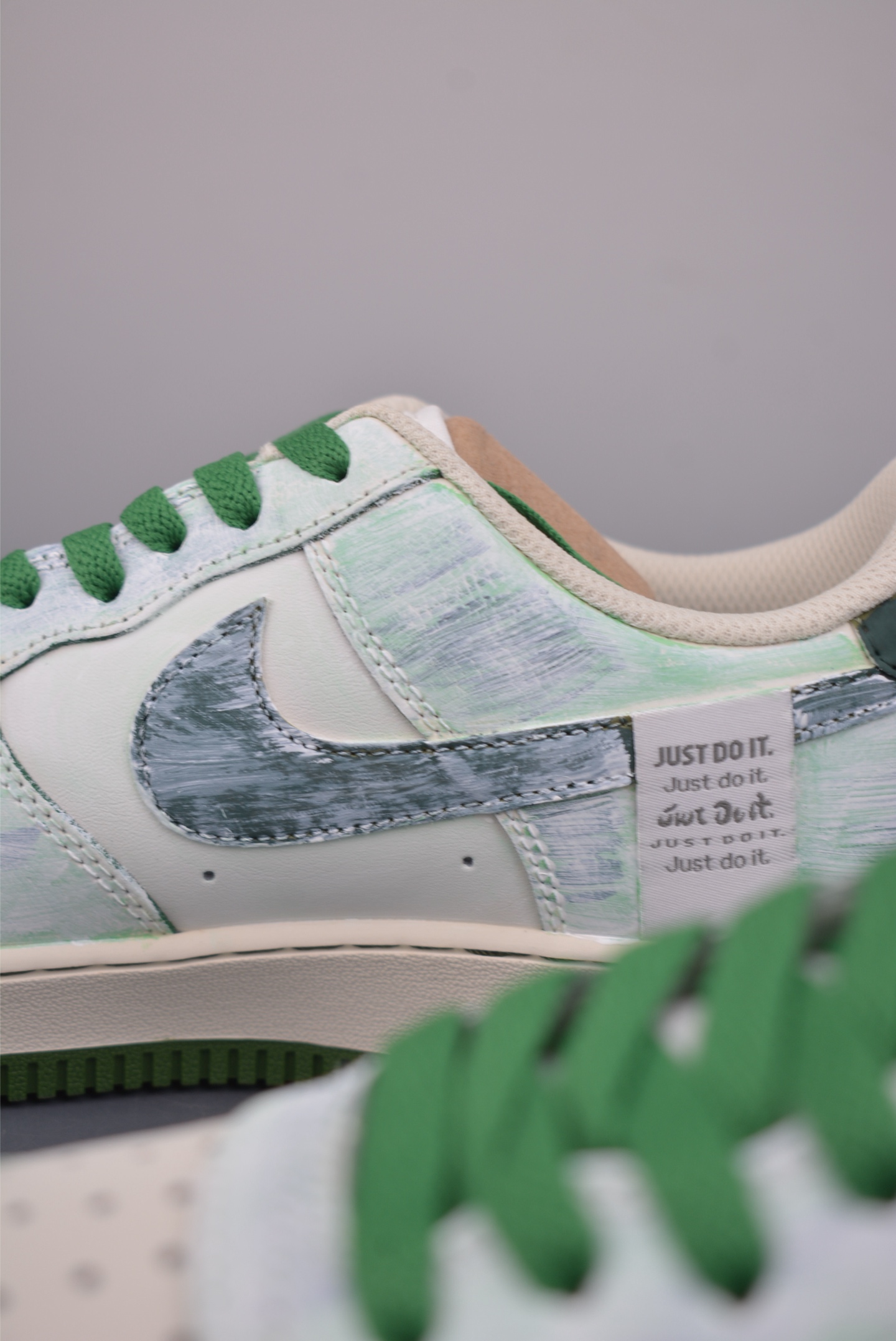260 Nike Air Force 1 Low 手绘涂鸦 FB1838-123