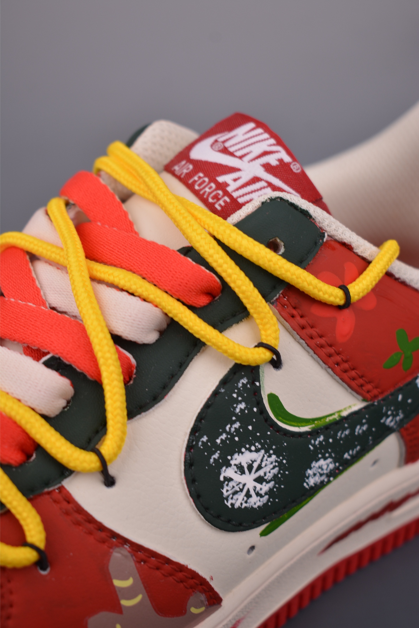 260 Nike Air Force 1 Low 圣诞糖霜 解构绑带 SD1990-101