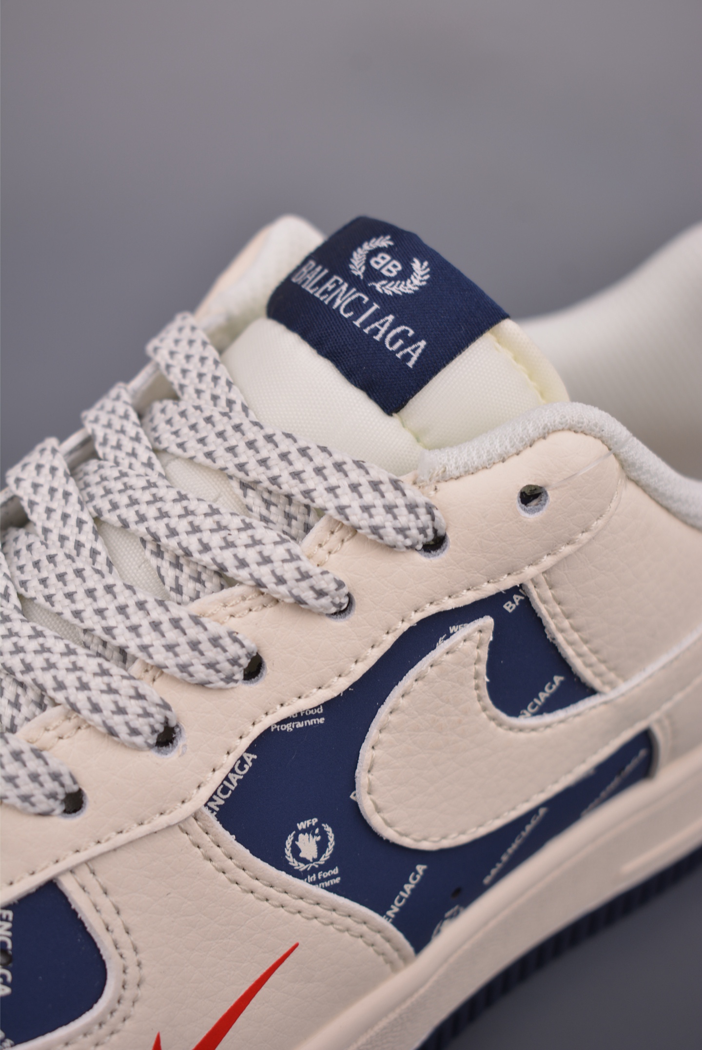 260 Nike Air Force 1 Low 巴黎世家联名 XS1958-628