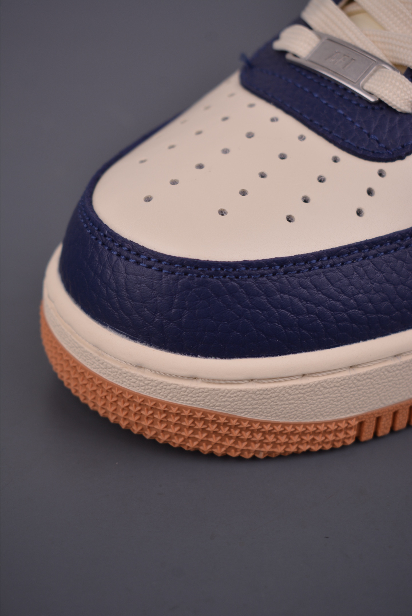 Nike Air Force 1 Low LV联名 NH0601-585-High Quatity Cheap Brand wholesale wholesaler seller Clothes Bags handbags Sneakers Top Fashion Clothing Shoes from China Factory Chinese suppliers best Quality Beautiful Price Nike Air Force 1 Low LV联名 NH0601-585