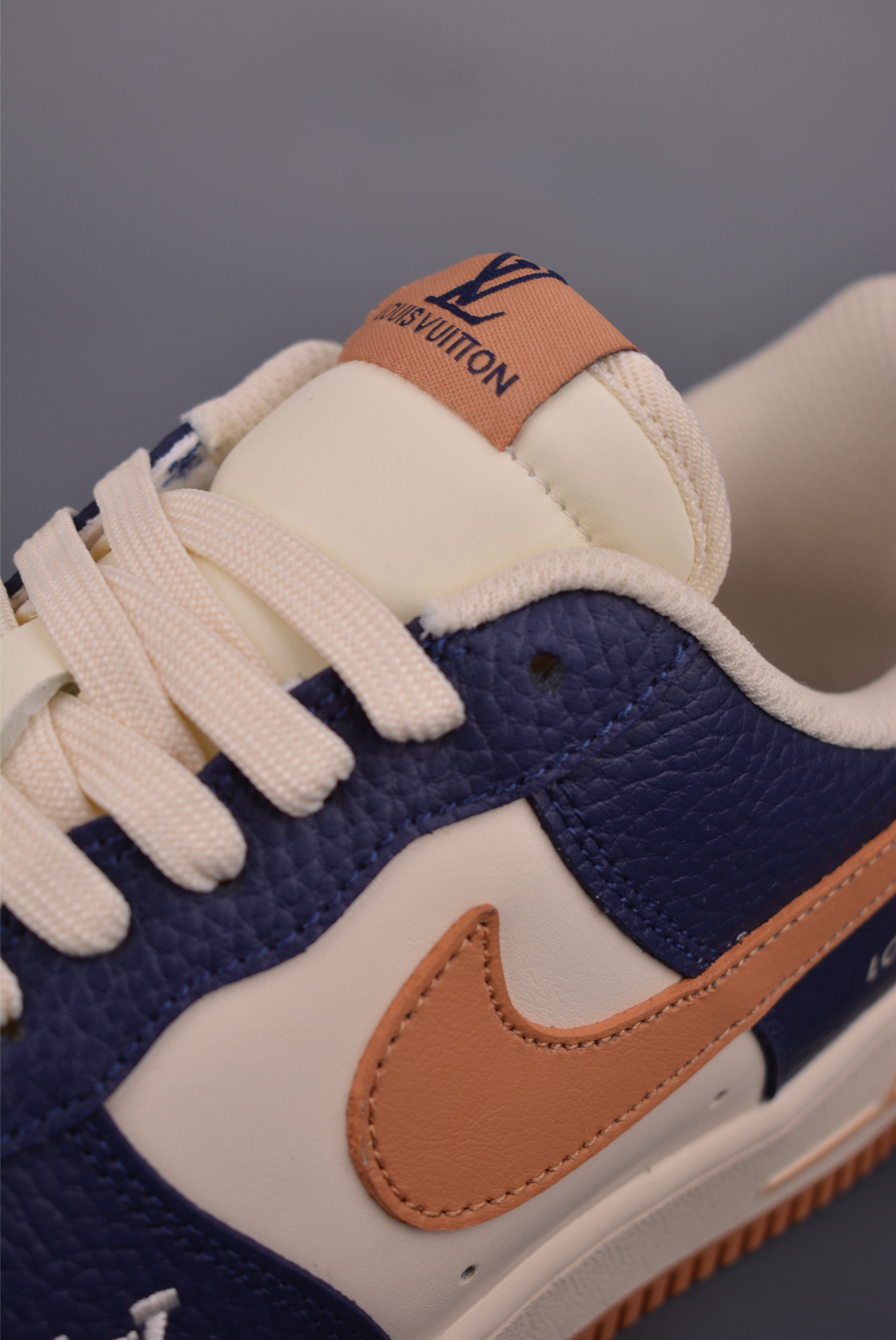 Nike Air Force 1 Low LV联名 NH0601-585-High Quatity Cheap Brand wholesale wholesaler seller Clothes Bags handbags Sneakers Top Fashion Clothing Shoes from China Factory Chinese suppliers best Quality Beautiful Price Nike Air Force 1 Low LV联名 NH0601-585