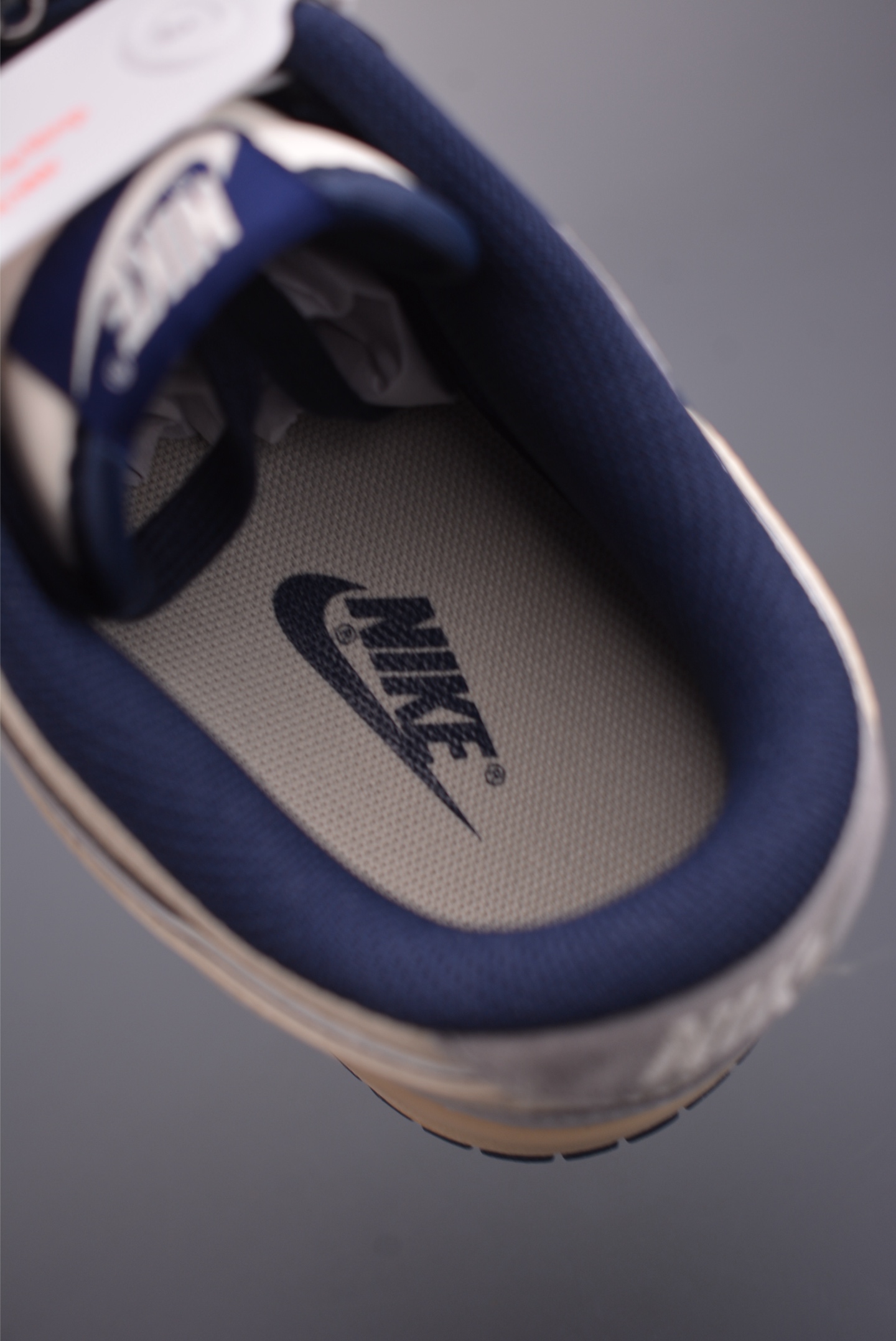 280 Nike SB Dunk Low Dior联名 DN3168-014