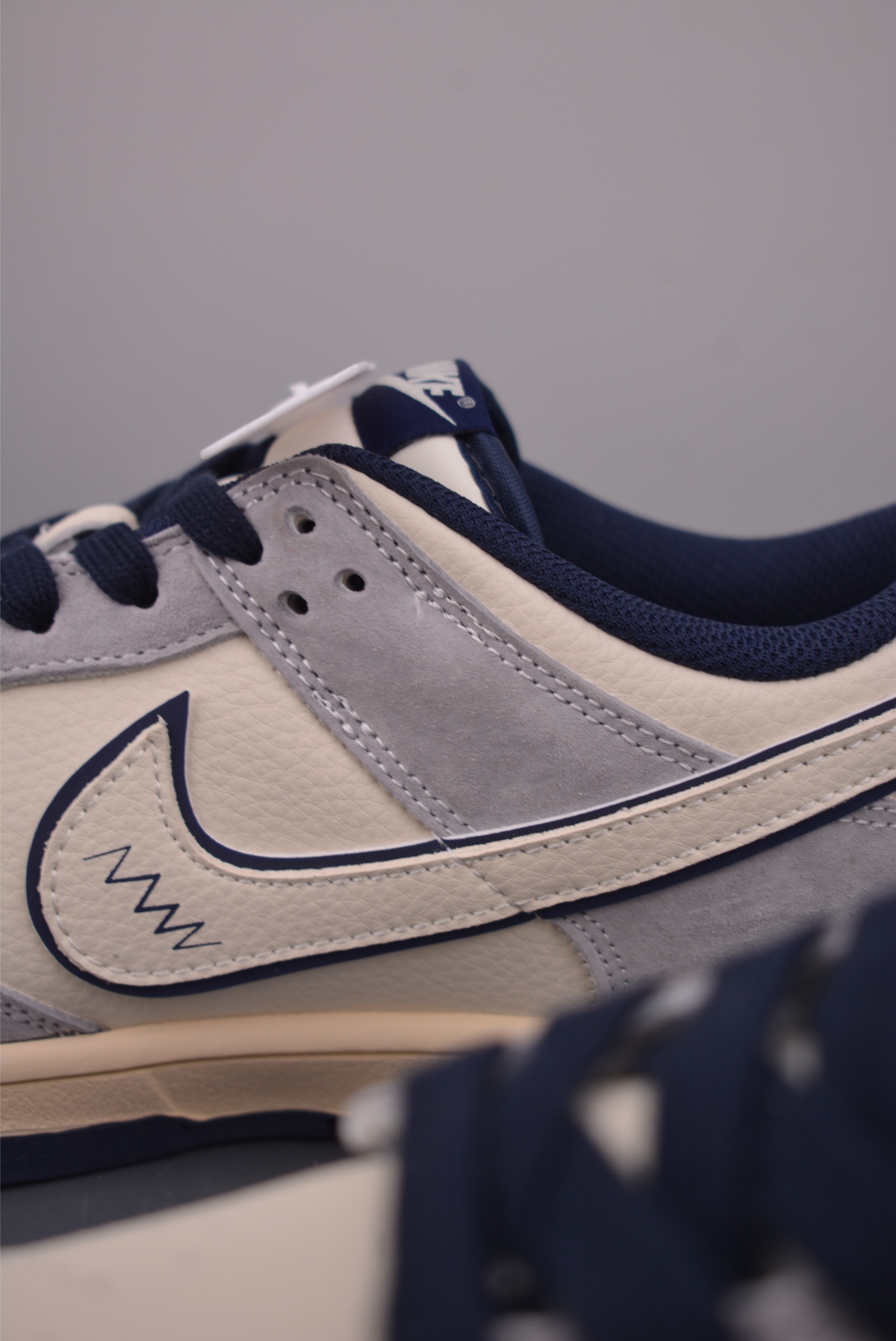 280 Nike SB Dunk Low Dior联名 DN3168-014