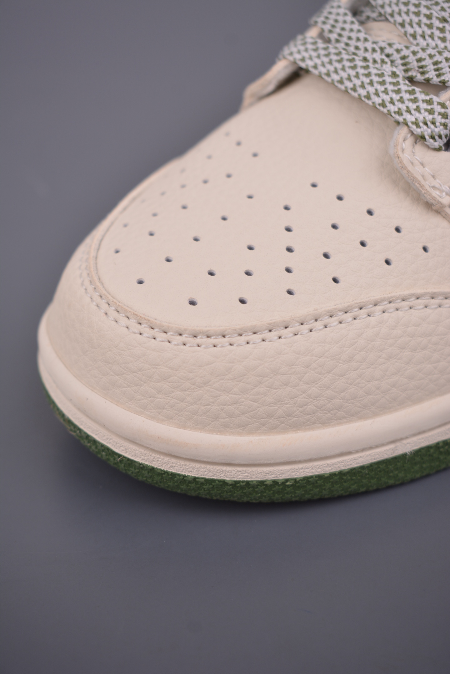 280 Nike SB Dunk Low 鬼脸联名 DS6608-018