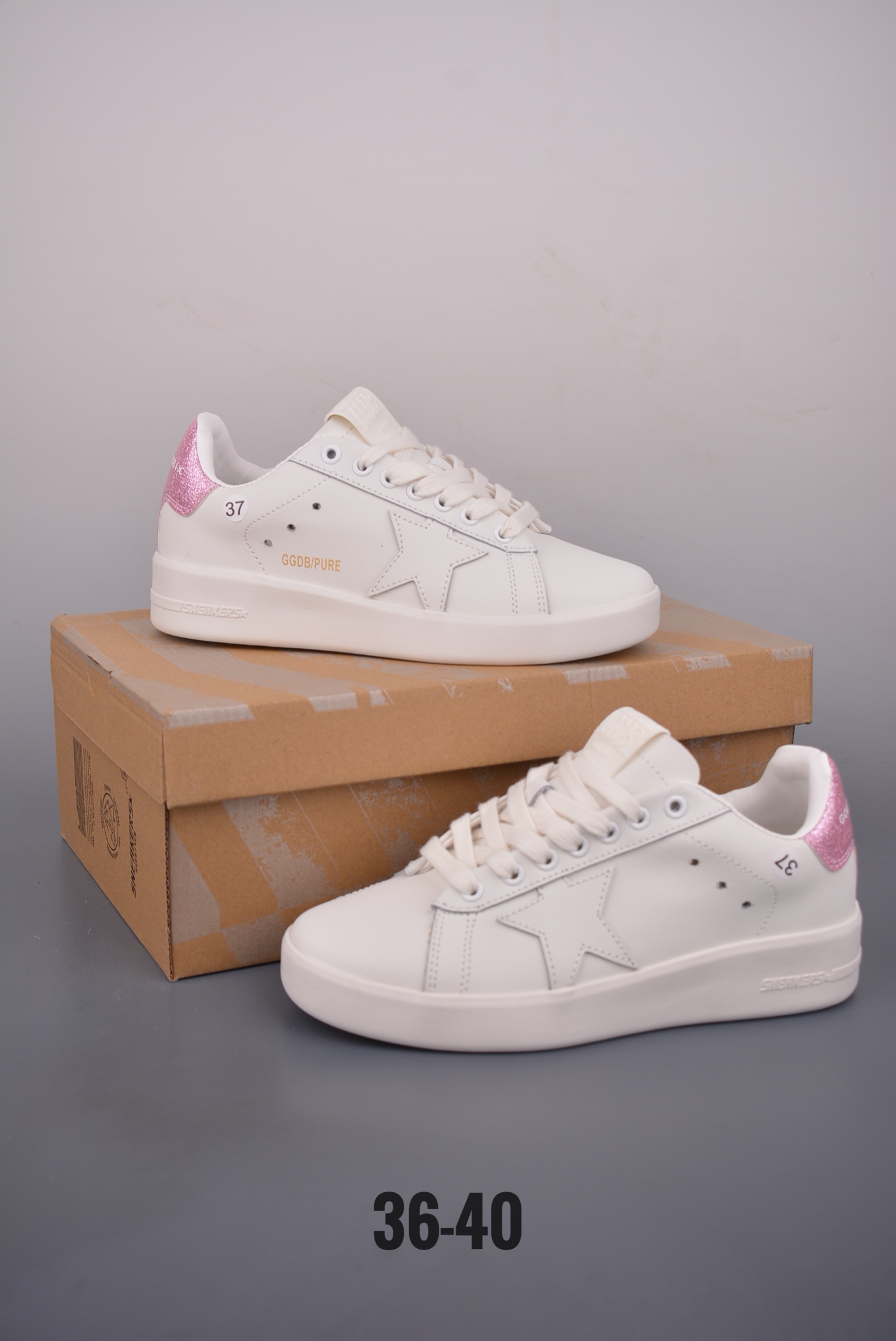 190 Golden Goose 圆头平底系带 低帮休闲鞋