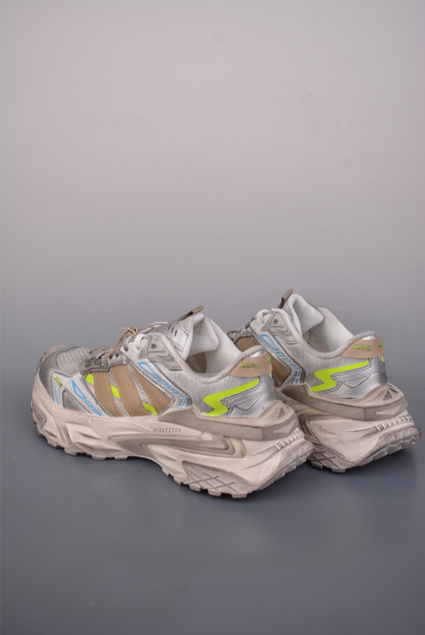 210 AdidXLG StoEdge 手工做旧 阿迪复古透气休闲运动鞋 JQ1667