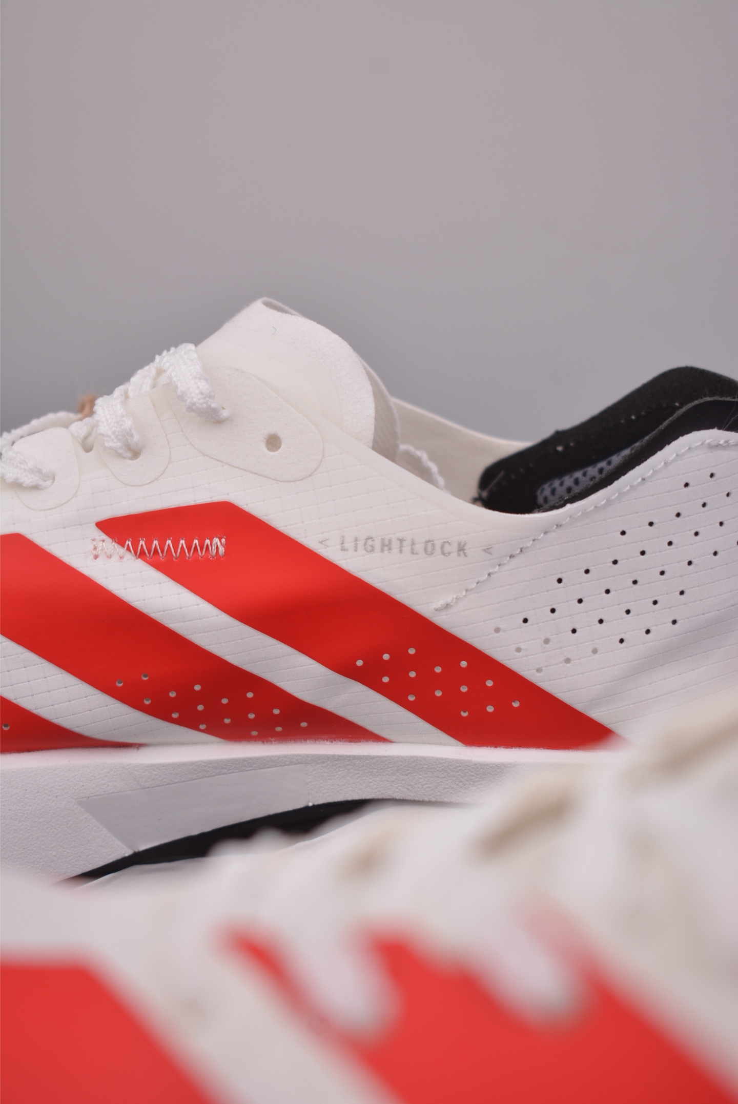 180 AdidAdizero Adios 5 M 阿迪超轻透气缓震跑鞋 K18294