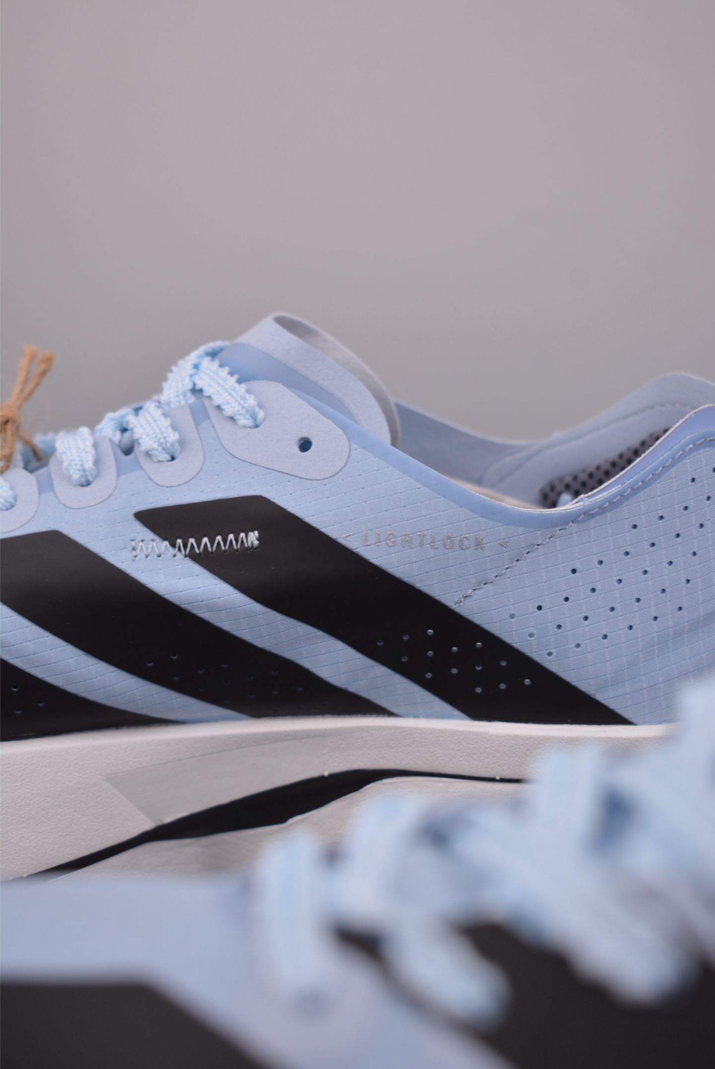 180 AdidAdizero Adios 5 M 阿迪超轻透气缓震跑鞋 K18212