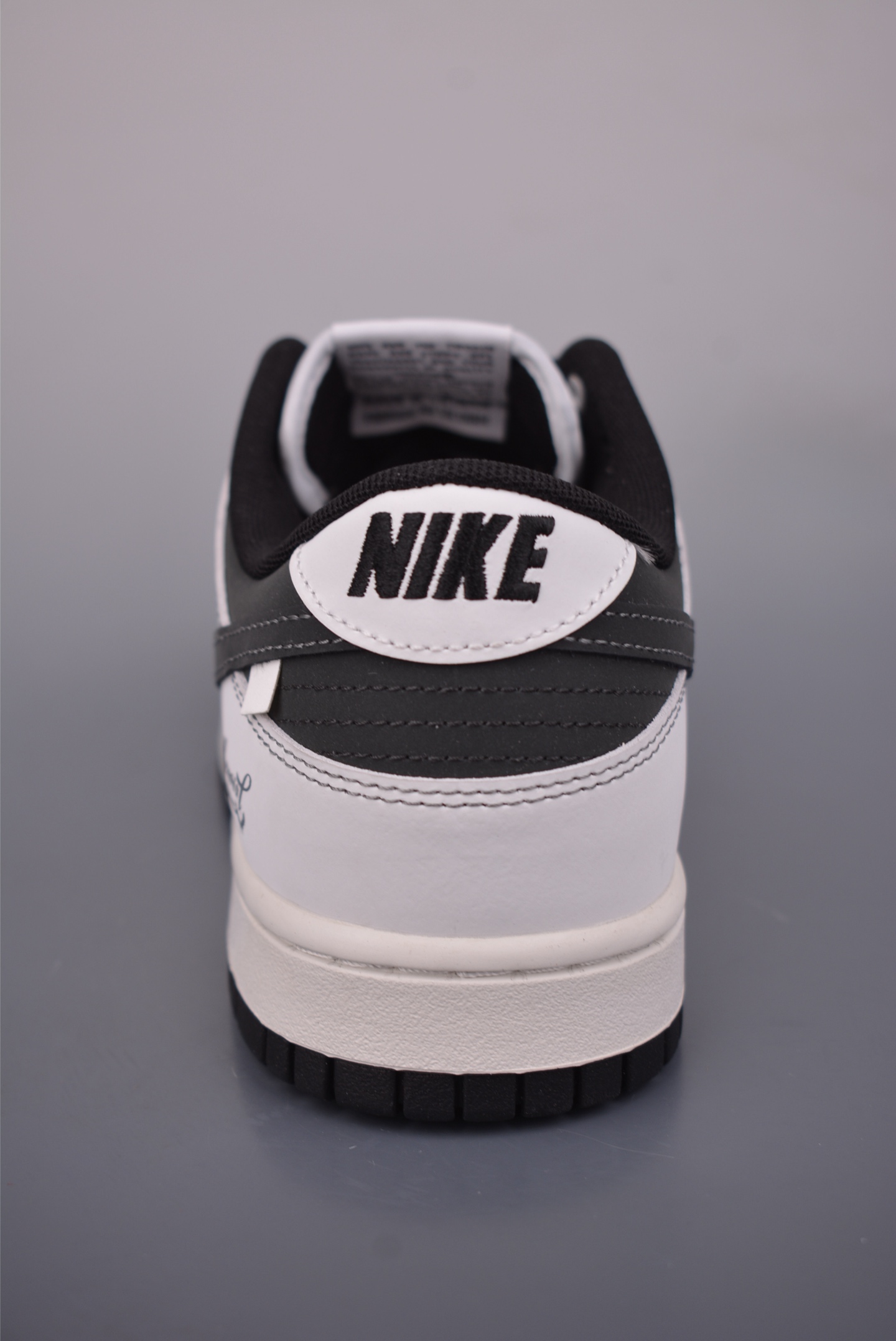 Nike SB Dunk Low 米黑 WB0414-026