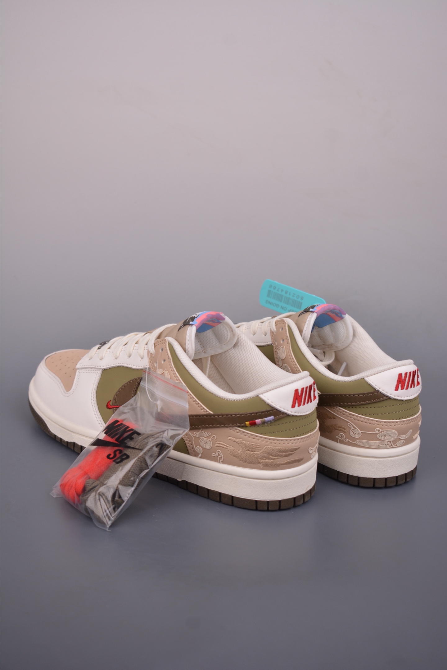 280 Nike SB Dunk Low 马年联名 IQ1118-220