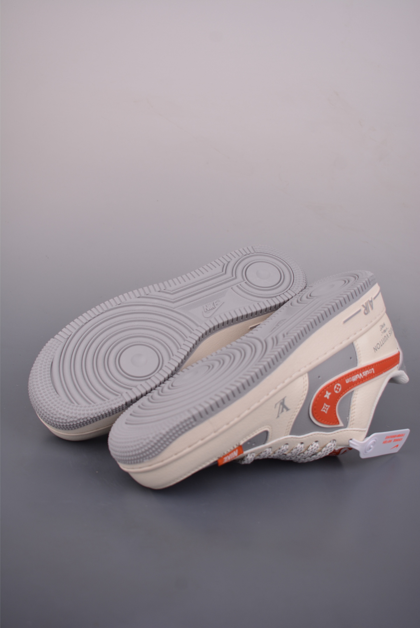 260 Nike Air Force 1 Low LV联名 JP8028-070