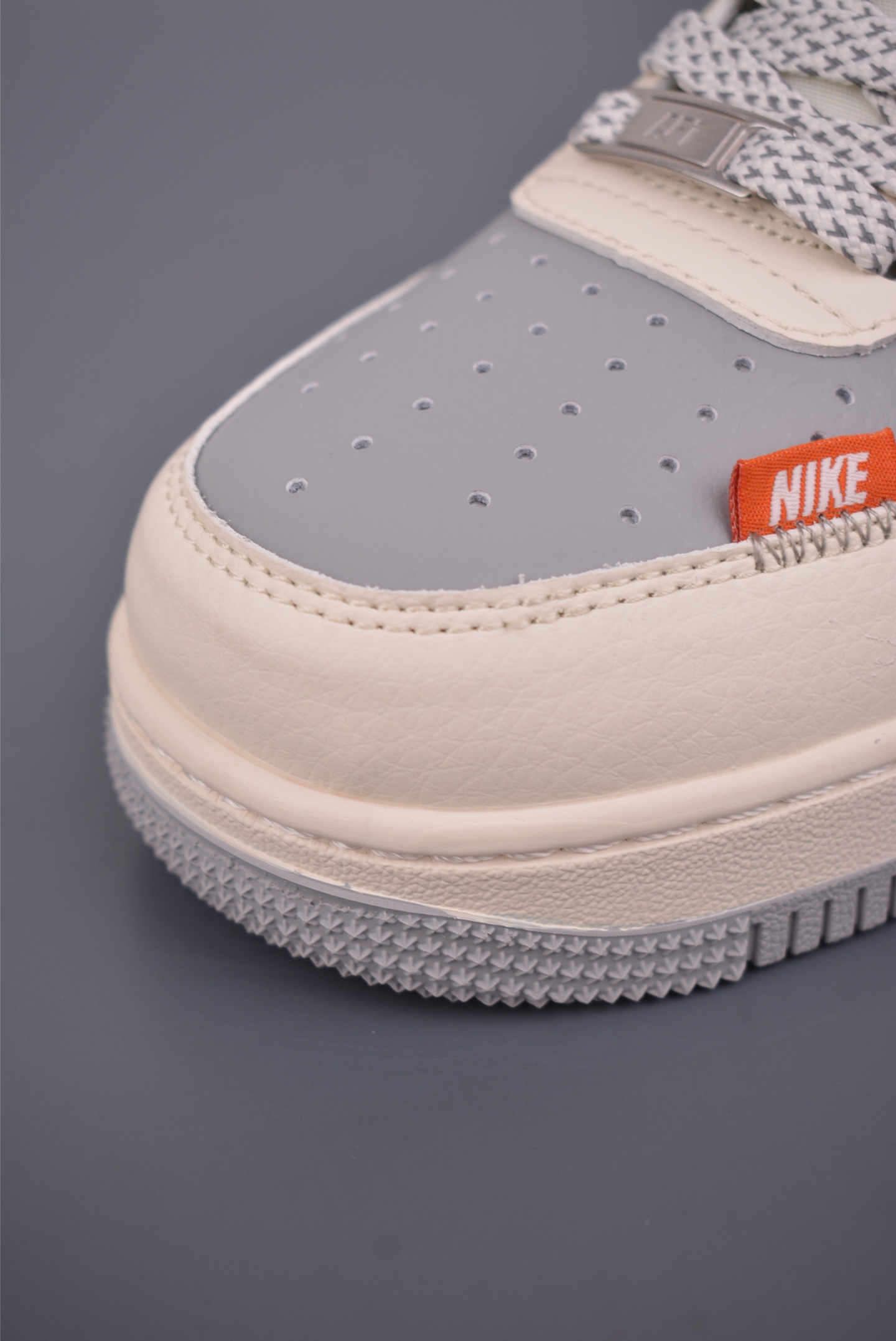 260 Nike Air Force 1 Low LV联名 JP8028-070