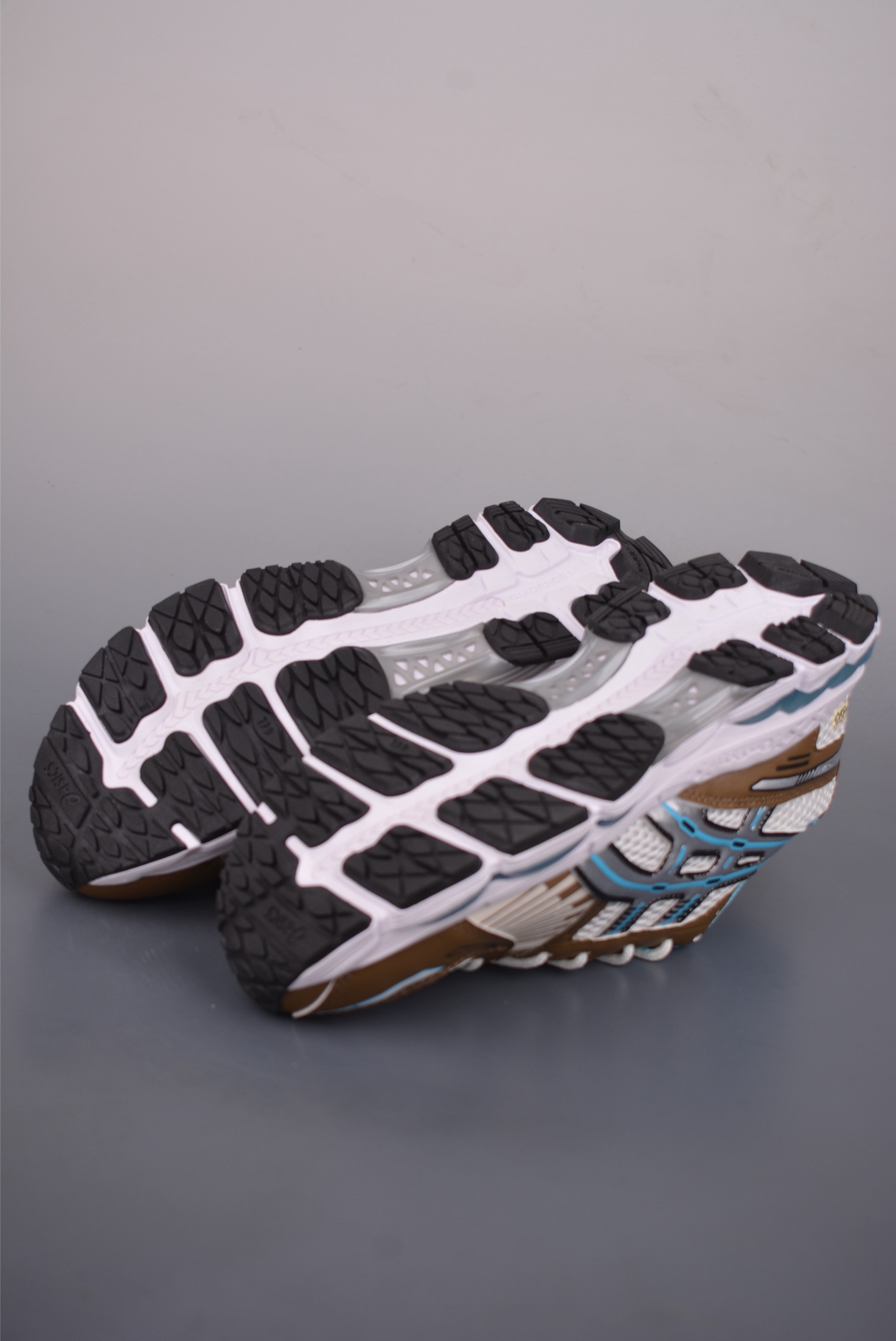 180 AsicsGel-Kayano 12.1 亚瑟士运动休闲透气专业跑鞋 1203A827-101