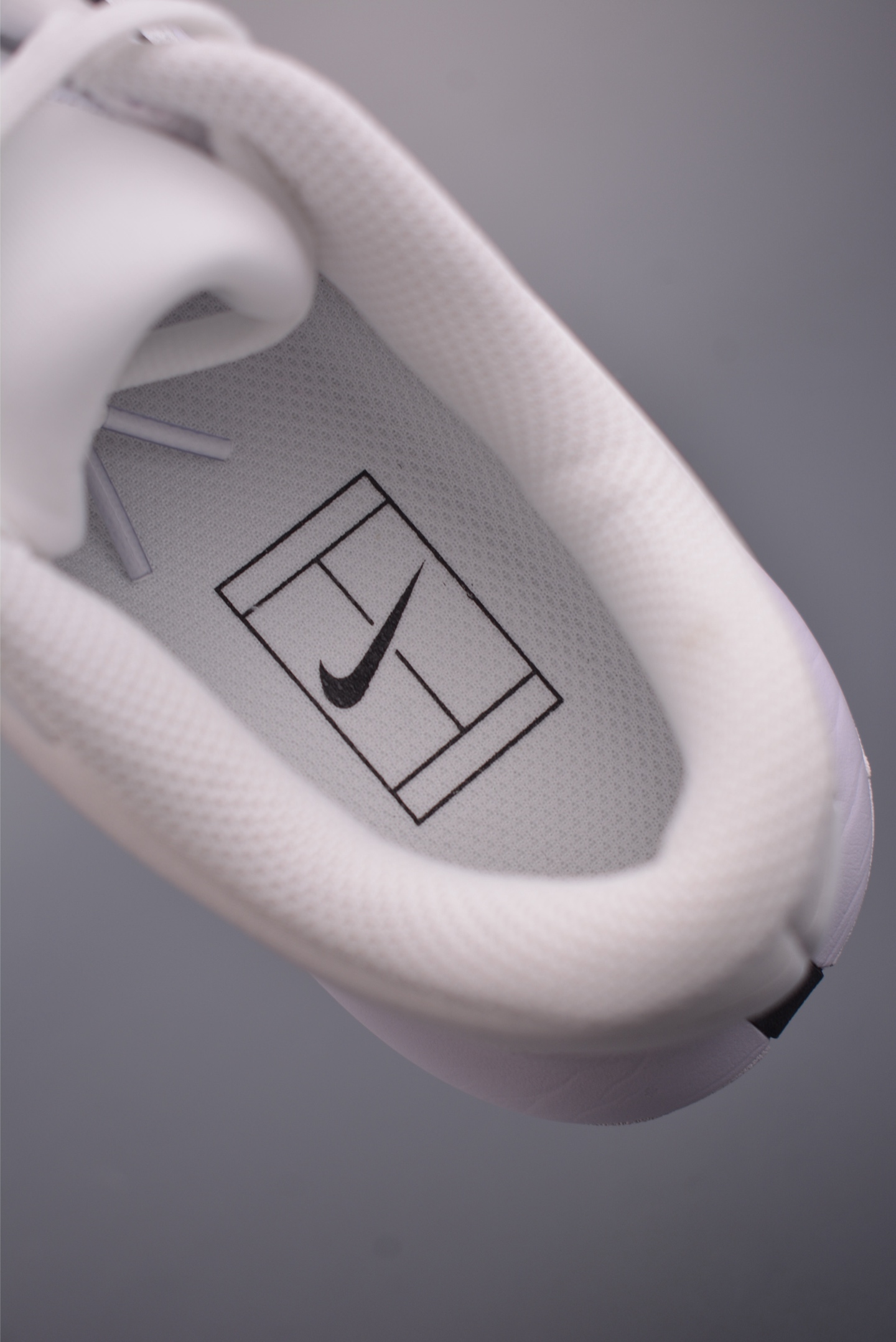 180 Nike Vapor Pro 3 减震防滑透气 低帮网球鞋 FZ2161-101