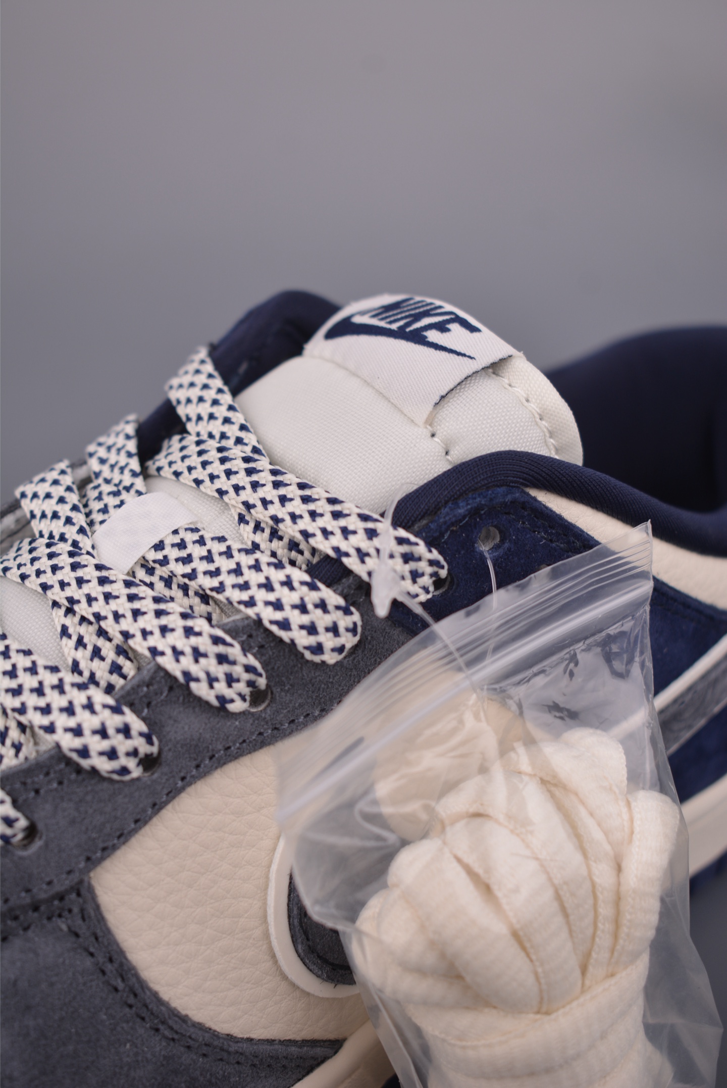 280 Nike SB Dunk Low 北面联名 MN1688-102