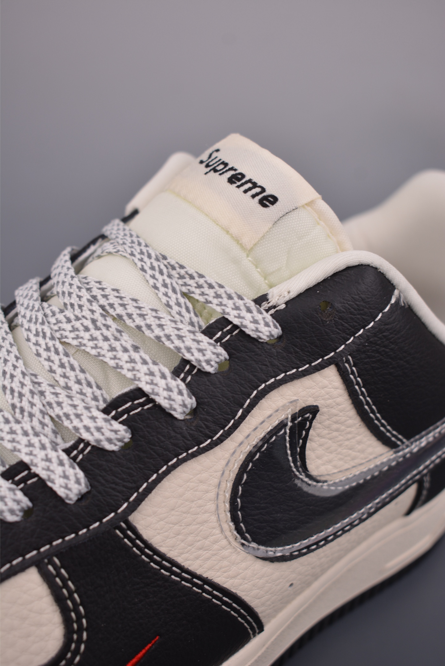 260 Nike Air Force 1 Low Supreme联名 DF0188-106