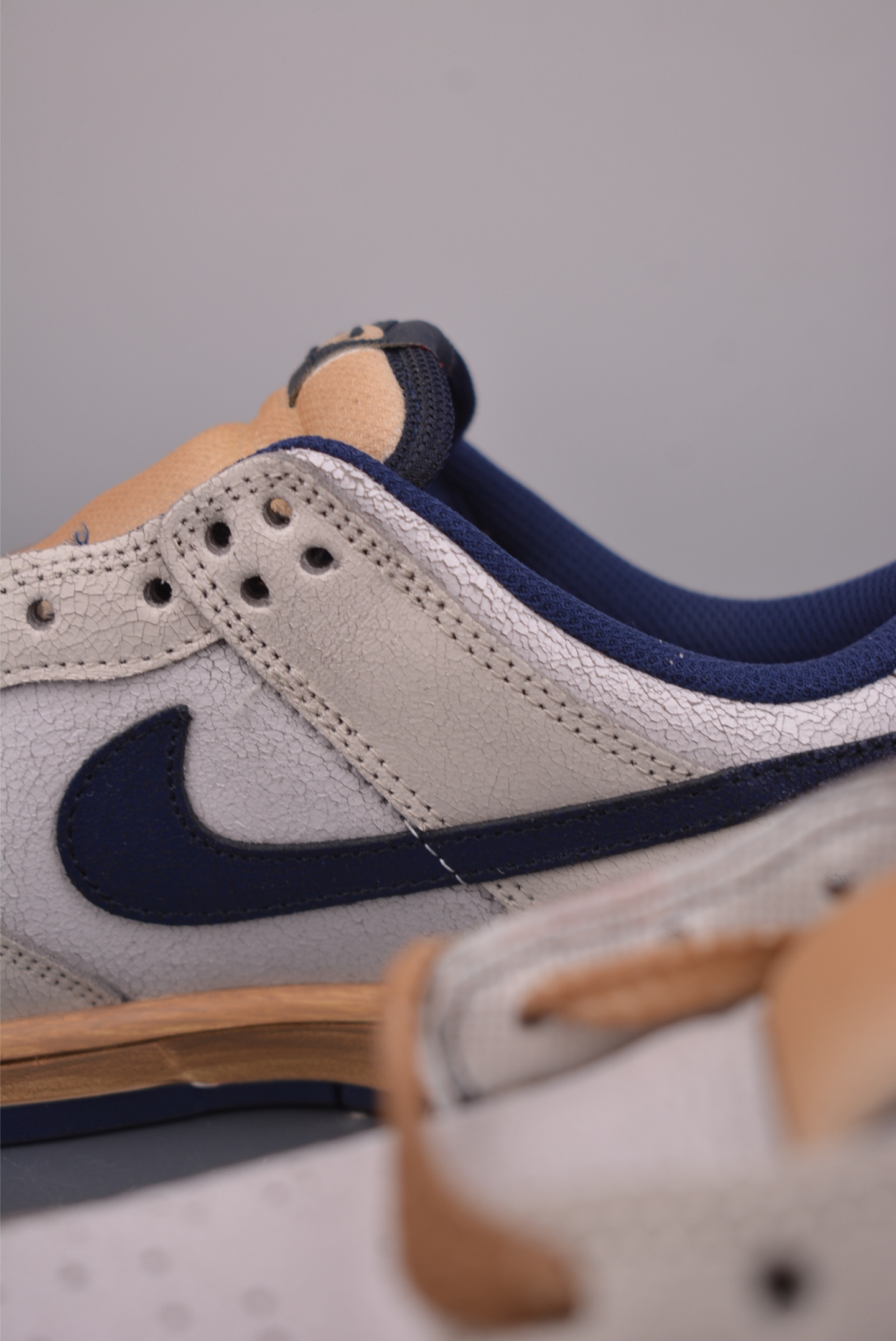 240 Nike SB Dunk Low 灰蓝 IH6766-001