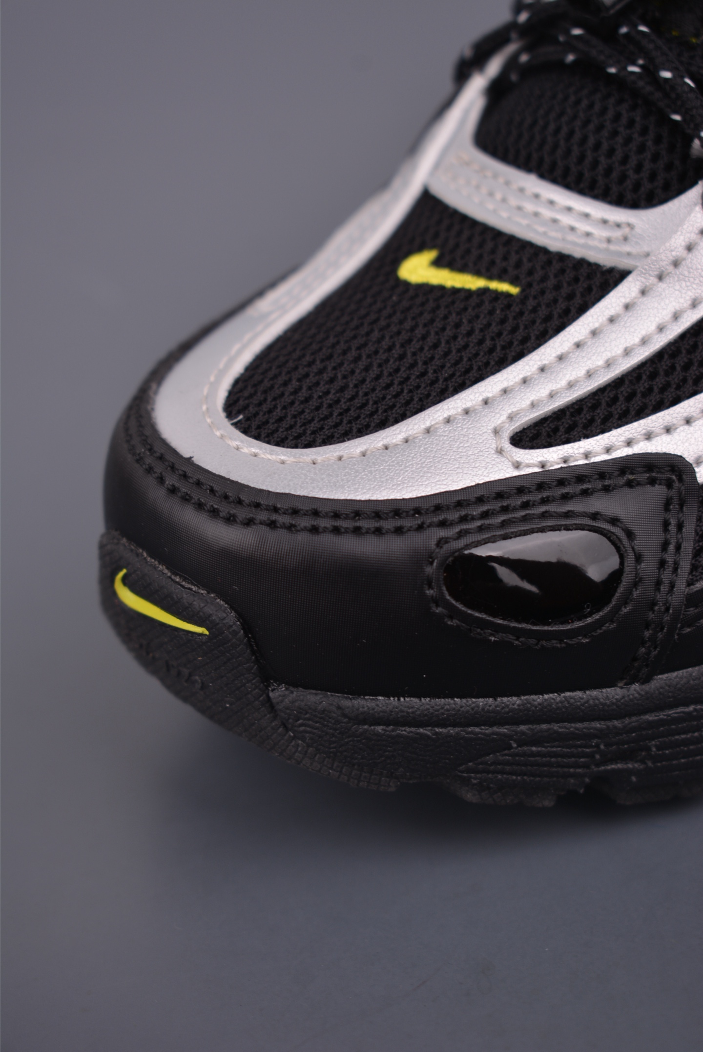 180 Nike Initiator Running 耐克INS 超火复古老爹跑鞋 FV0943-001