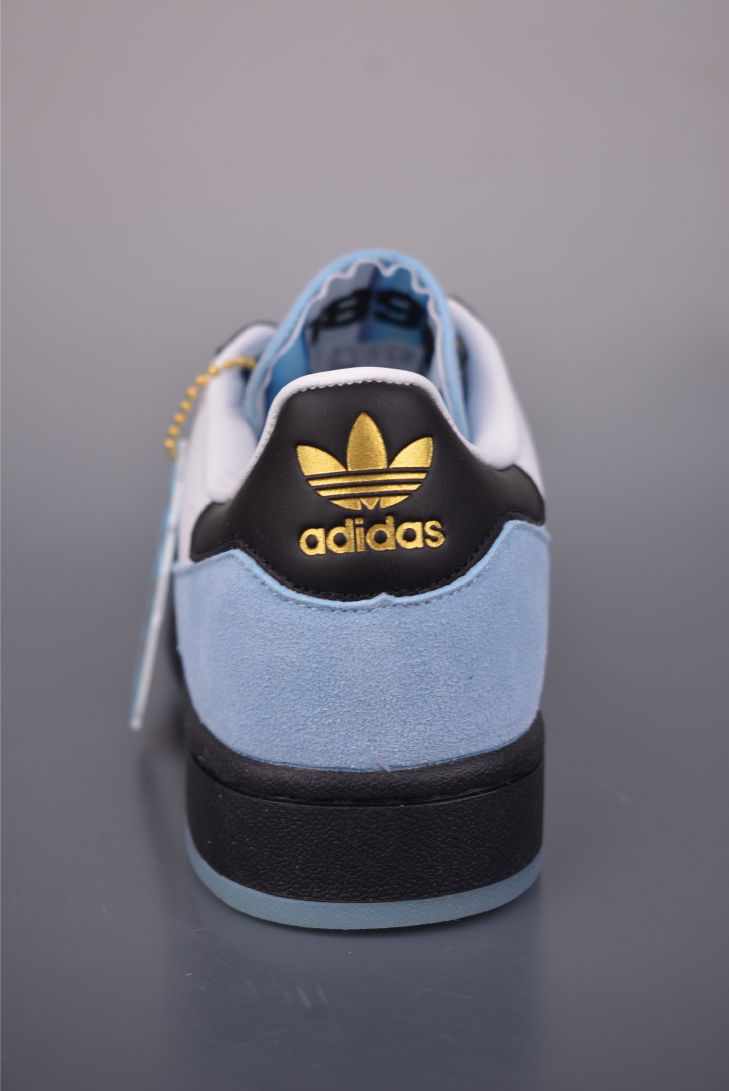 150 AdidOriginals Superstar 2025全新版本 贝壳头 KI8564
