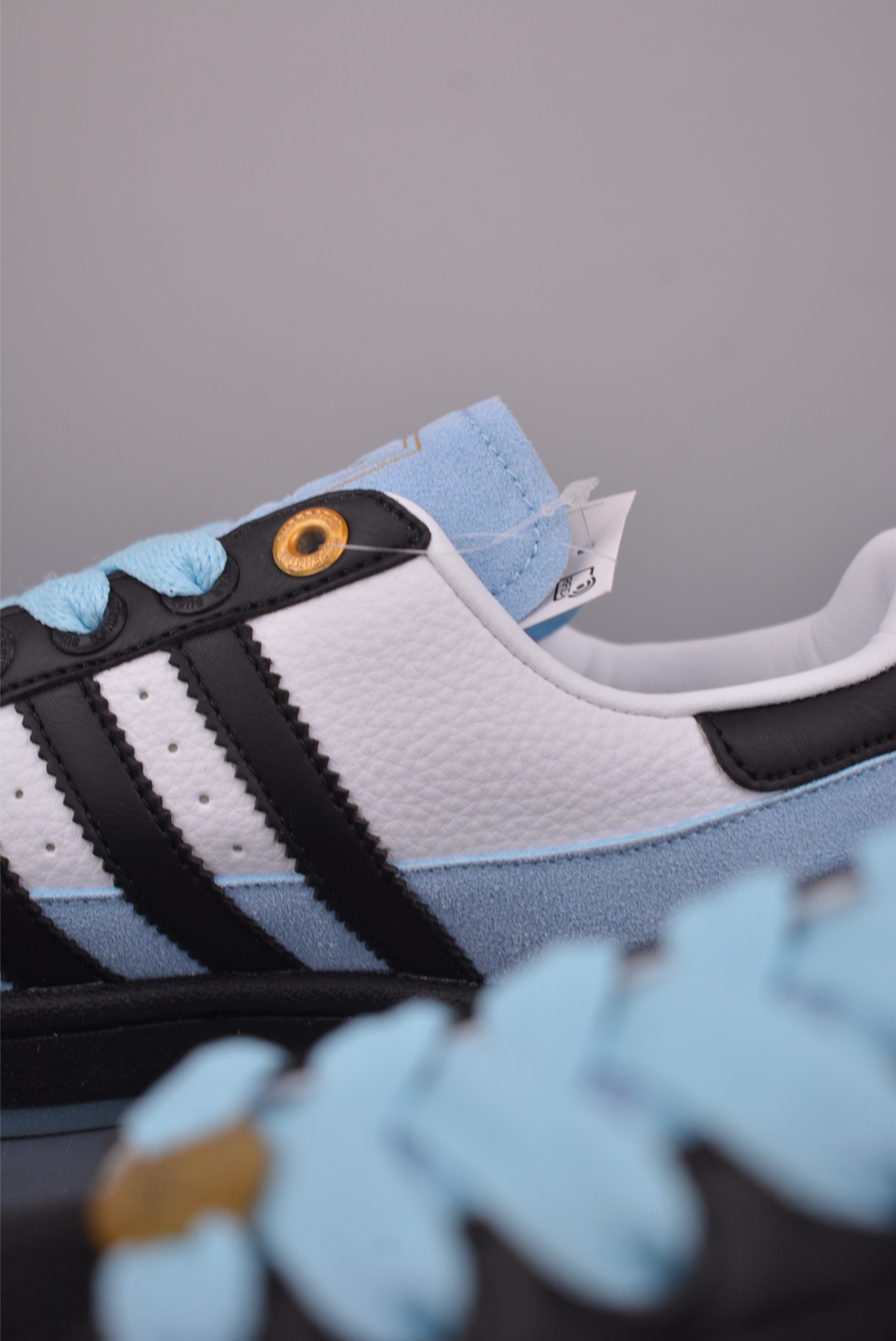 150 AdidOriginals Superstar 2025全新版本 贝壳头 KI8564