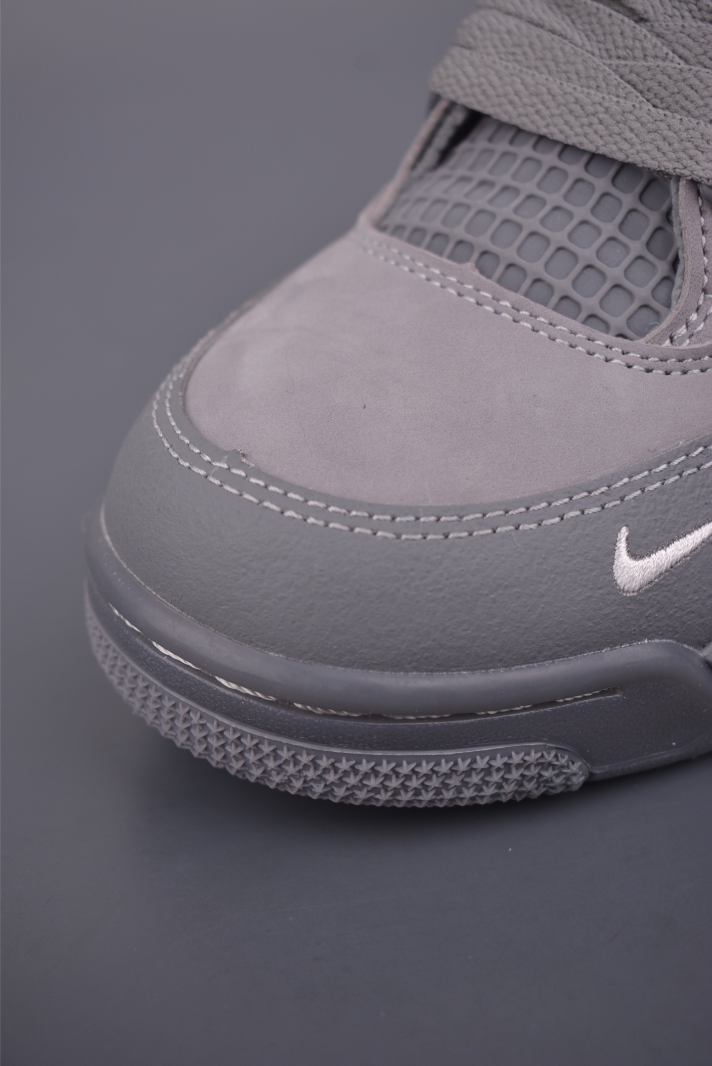 360 Air Jordan 4 Retro 乔丹四代 复刻灰黑 HF4340-003